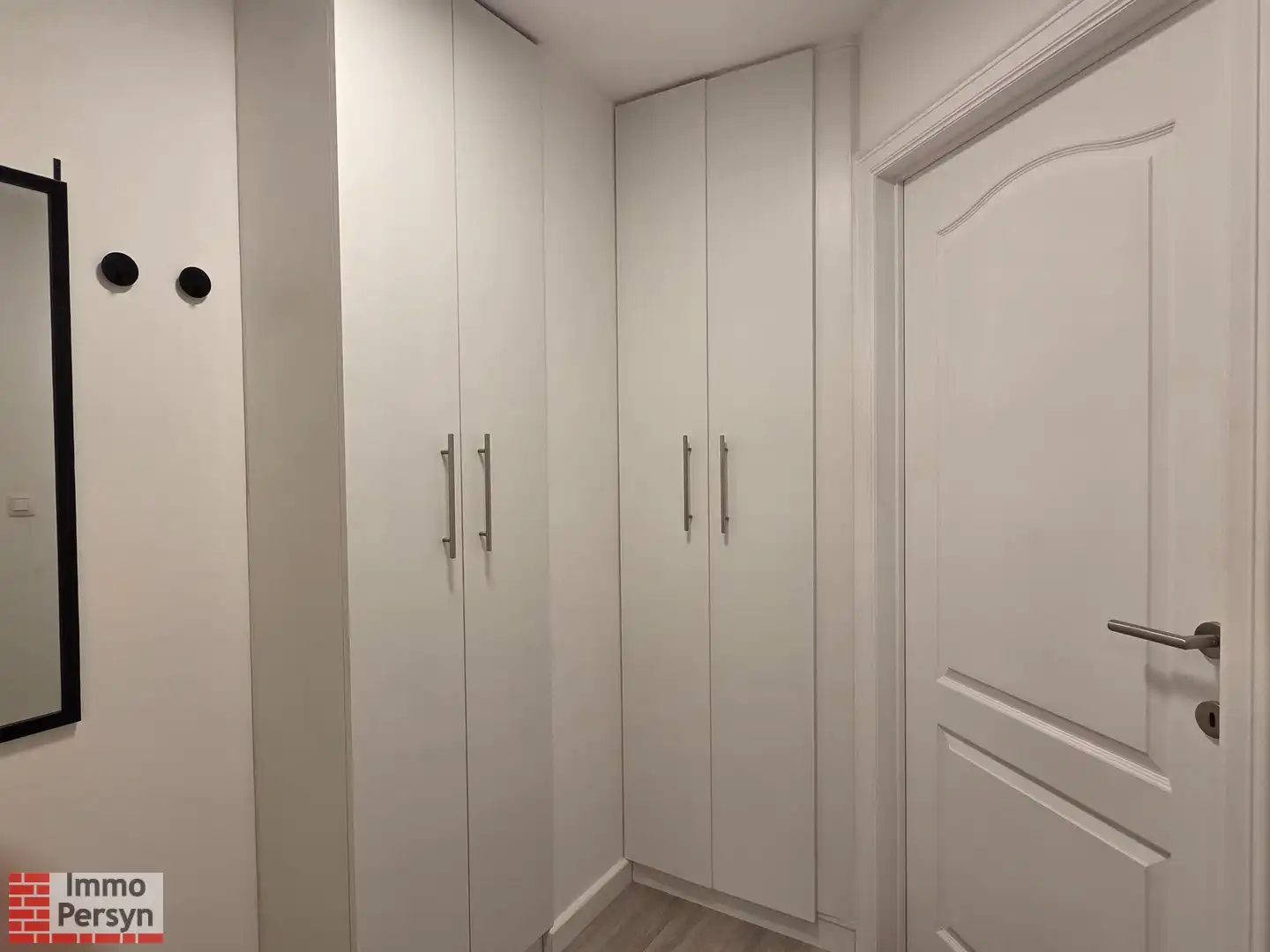 Ruime gerenoveerde triplex te Begijnendijk foto 5