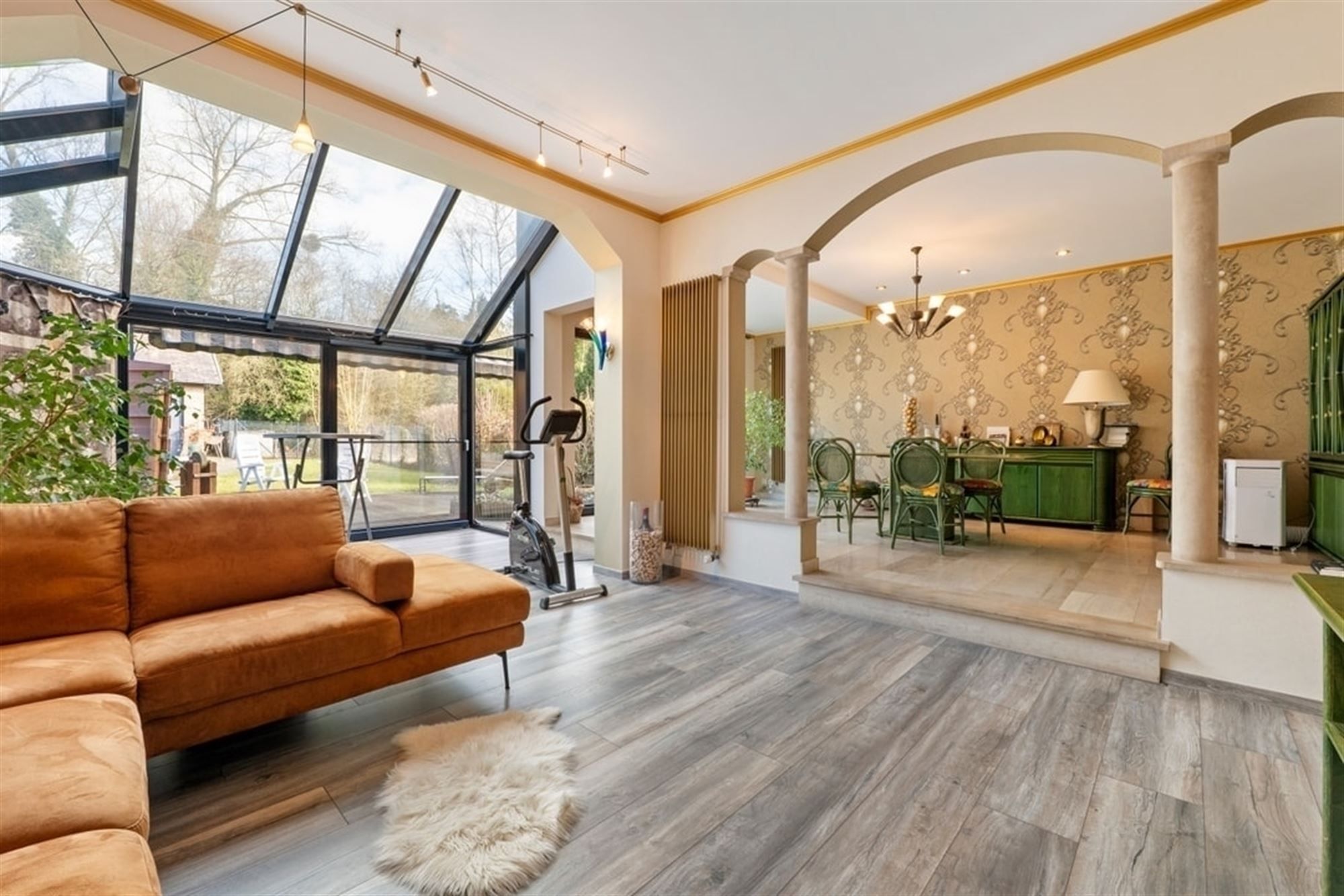 RUIME WONING MET VEEL MOGELIJKHEDEN IN TONGEREN foto 4