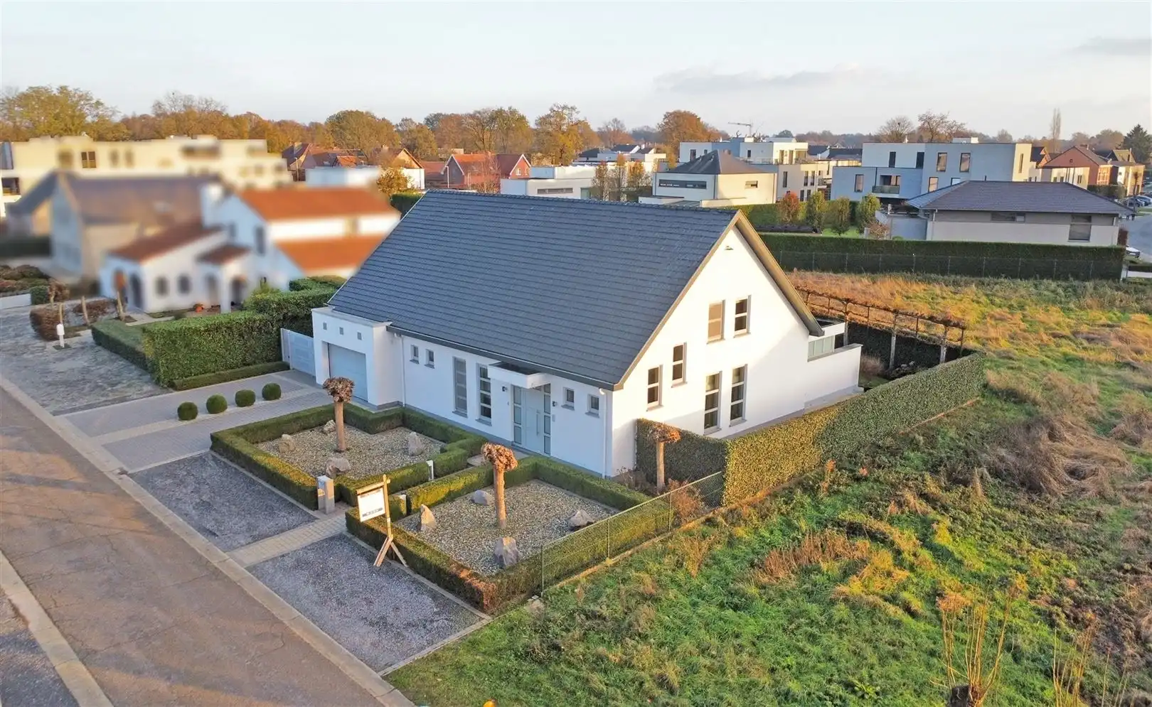 Instapklare villa met gelijkvloers nachtgedeelte foto 30