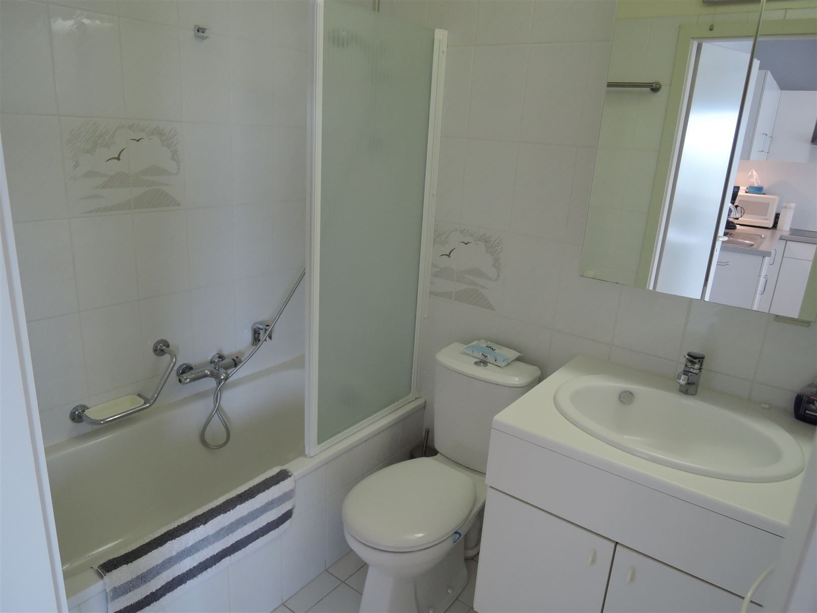 appartement met schuin zeezicht foto 8