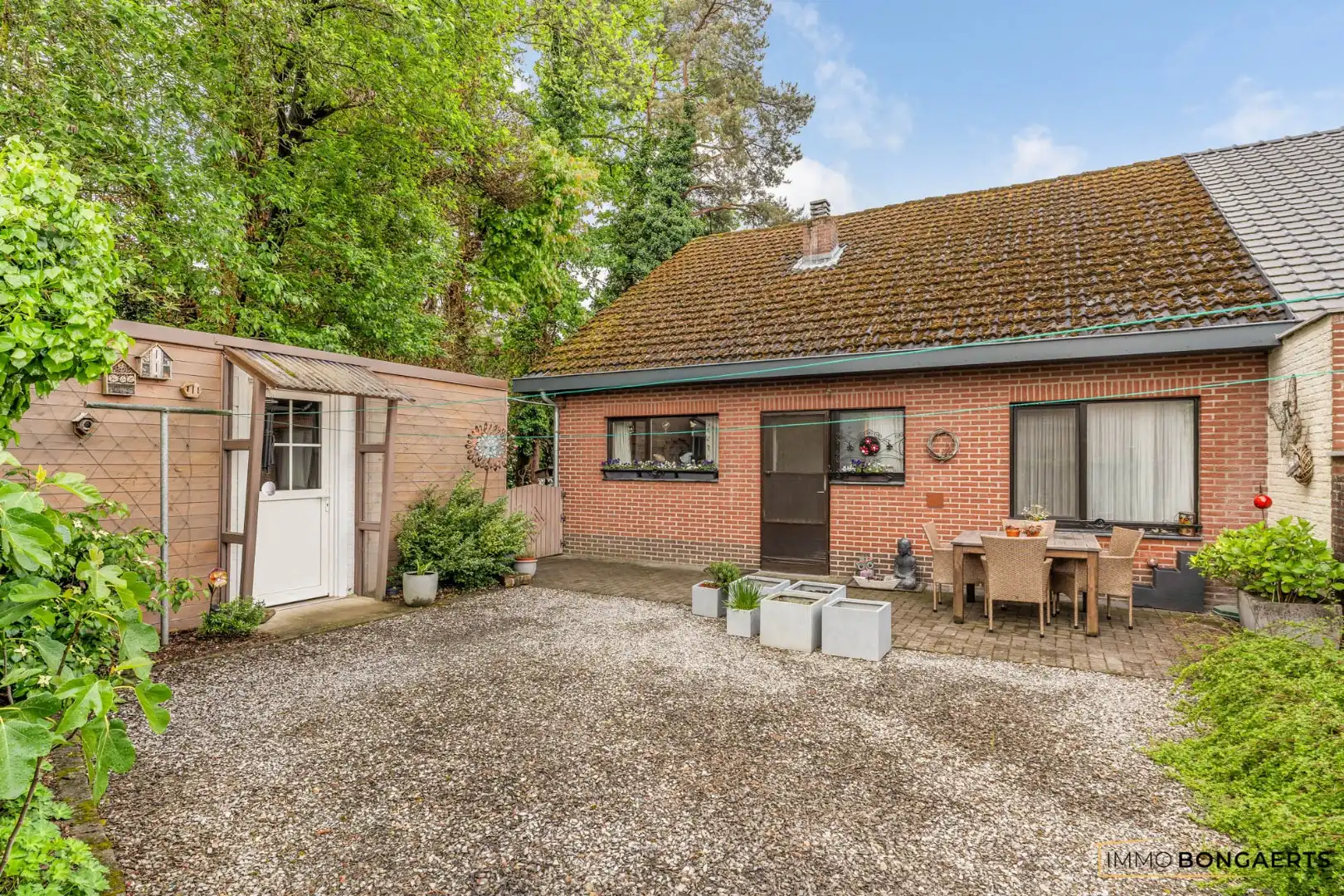 Halfopen woning met 3 slaapkamers foto 35