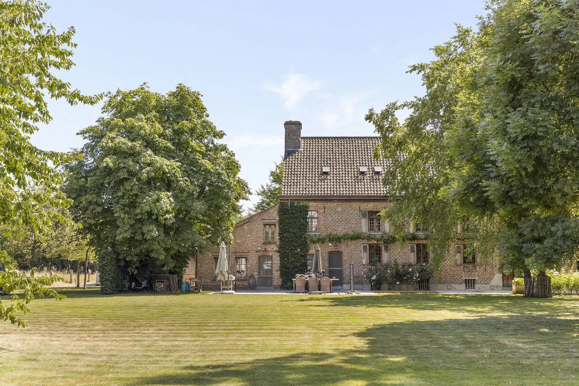 Unieke vierkantshoeve met enorm veel potentieel! foto 31