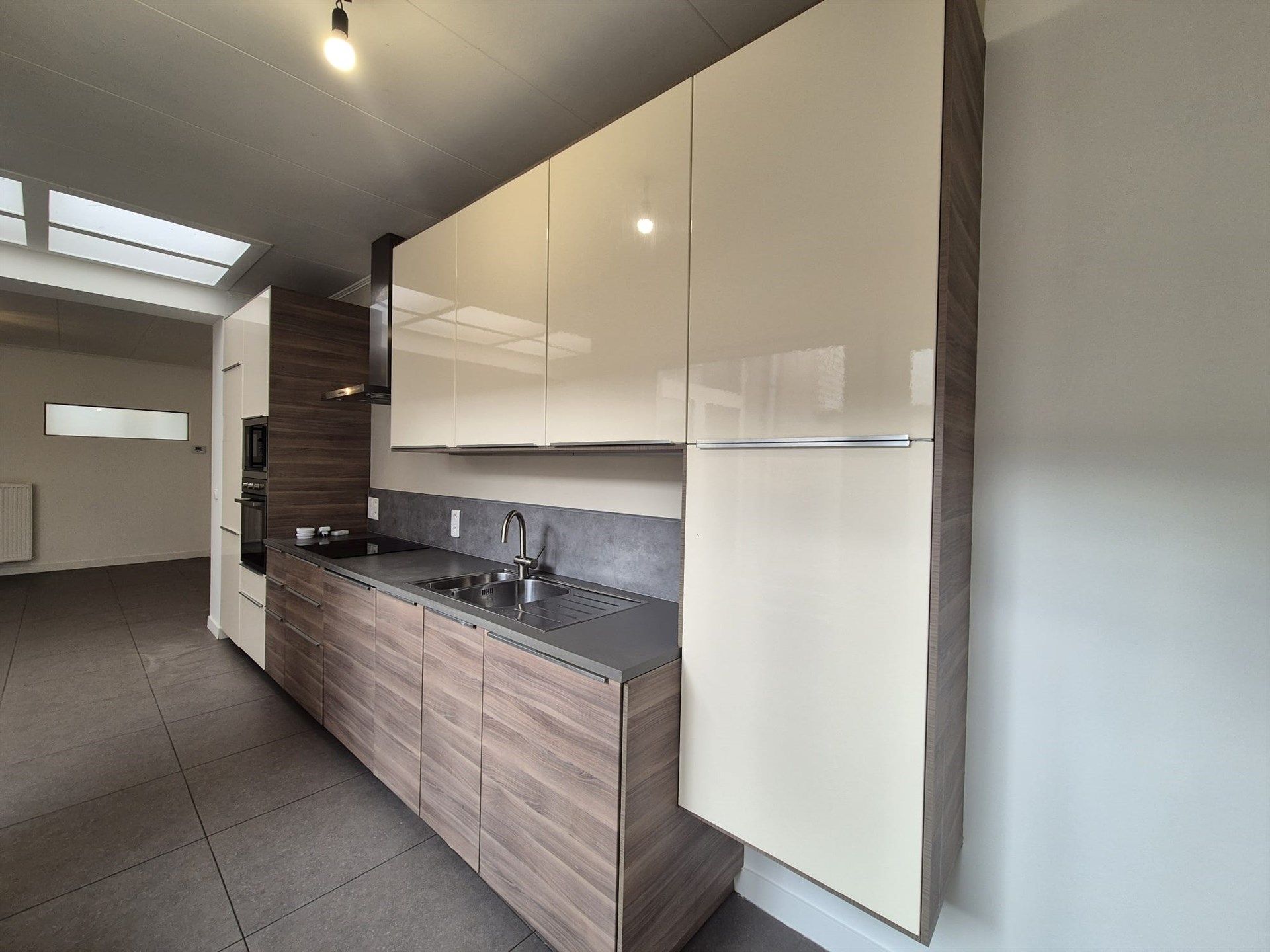 Leuke instapklare woning met koer.  foto 8