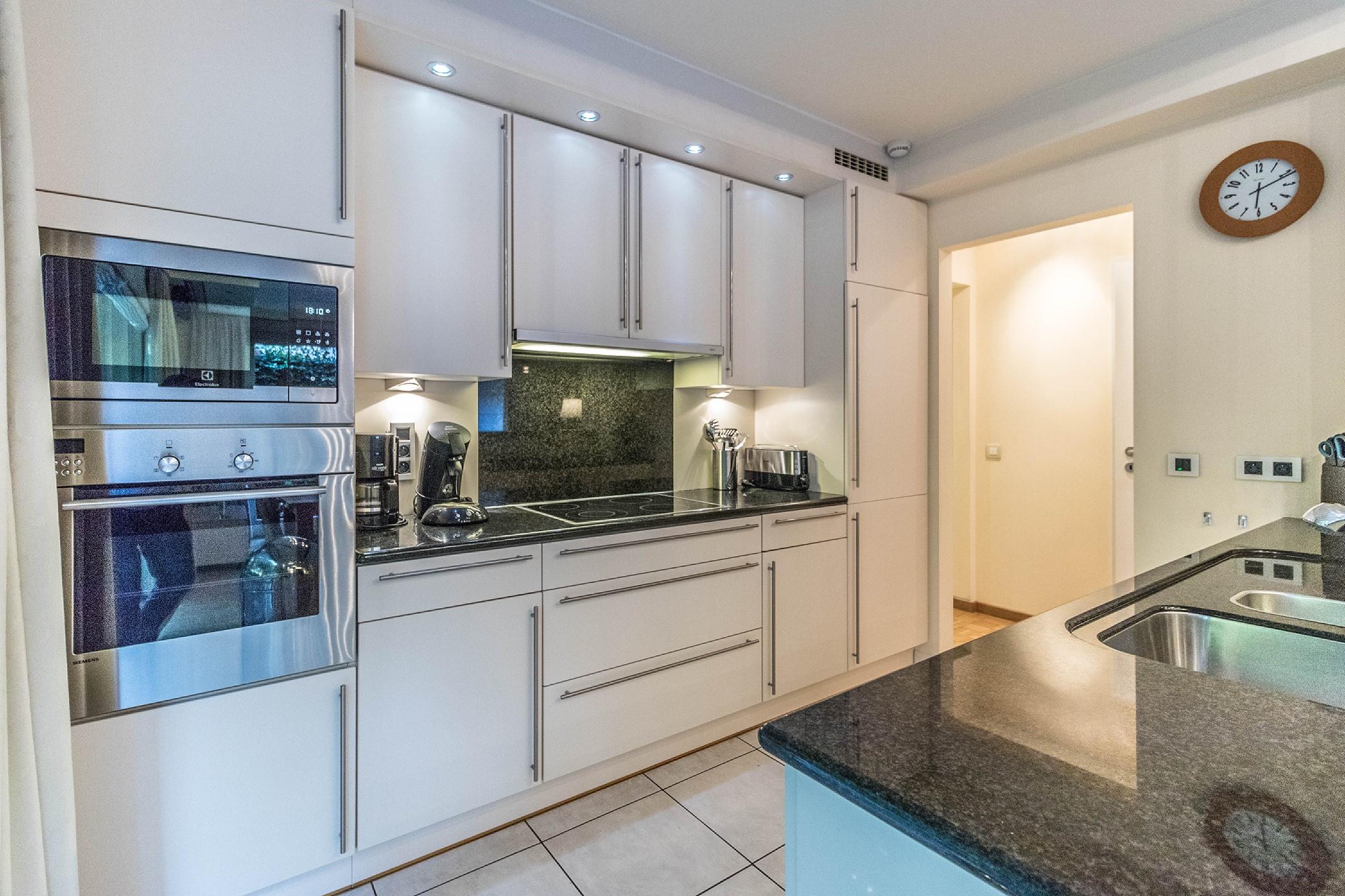 Appartement te huur foto 7