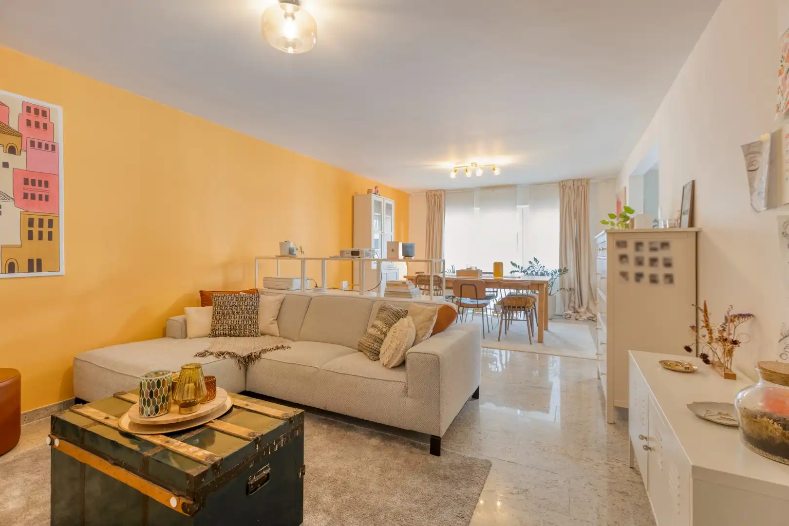 Karaktervol en instapklaar appartement met 2 slaapkamers, terras én garage in het centrum van Zutendaal. foto 12