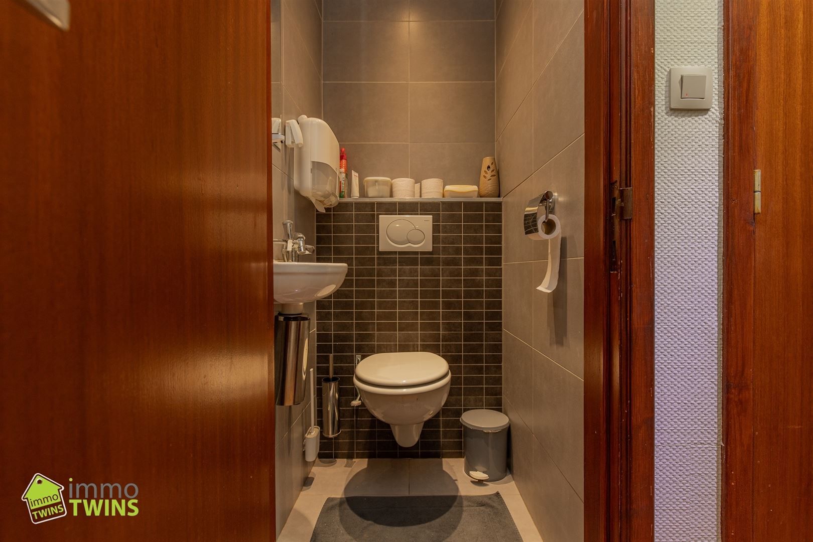 Instapklaar appartement met 3 slaapkamers, 2 terrassen te Baasrode foto 16