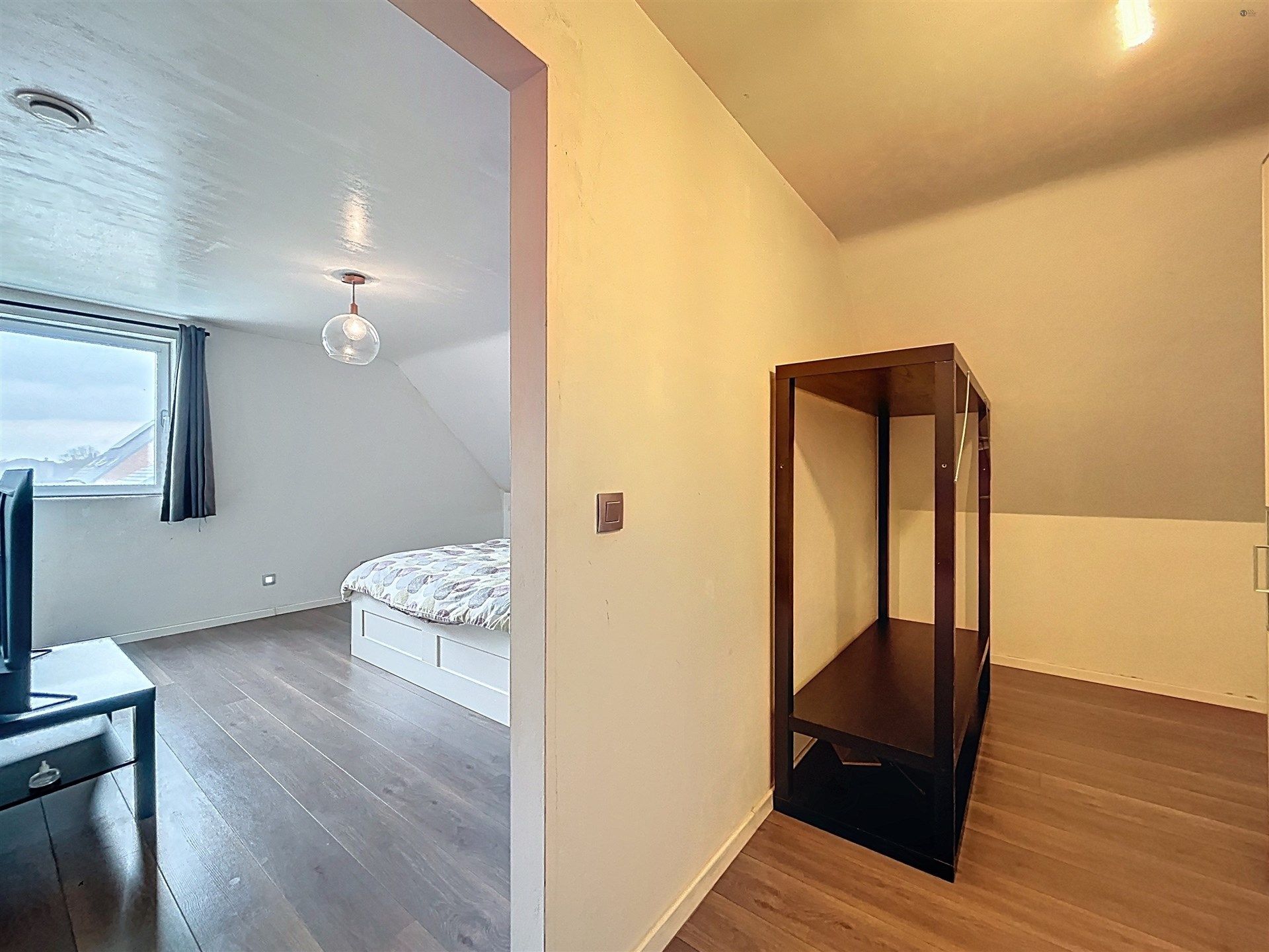 recente gezinswoning met 4 slaapkamers op perceel van 462m² foto 16