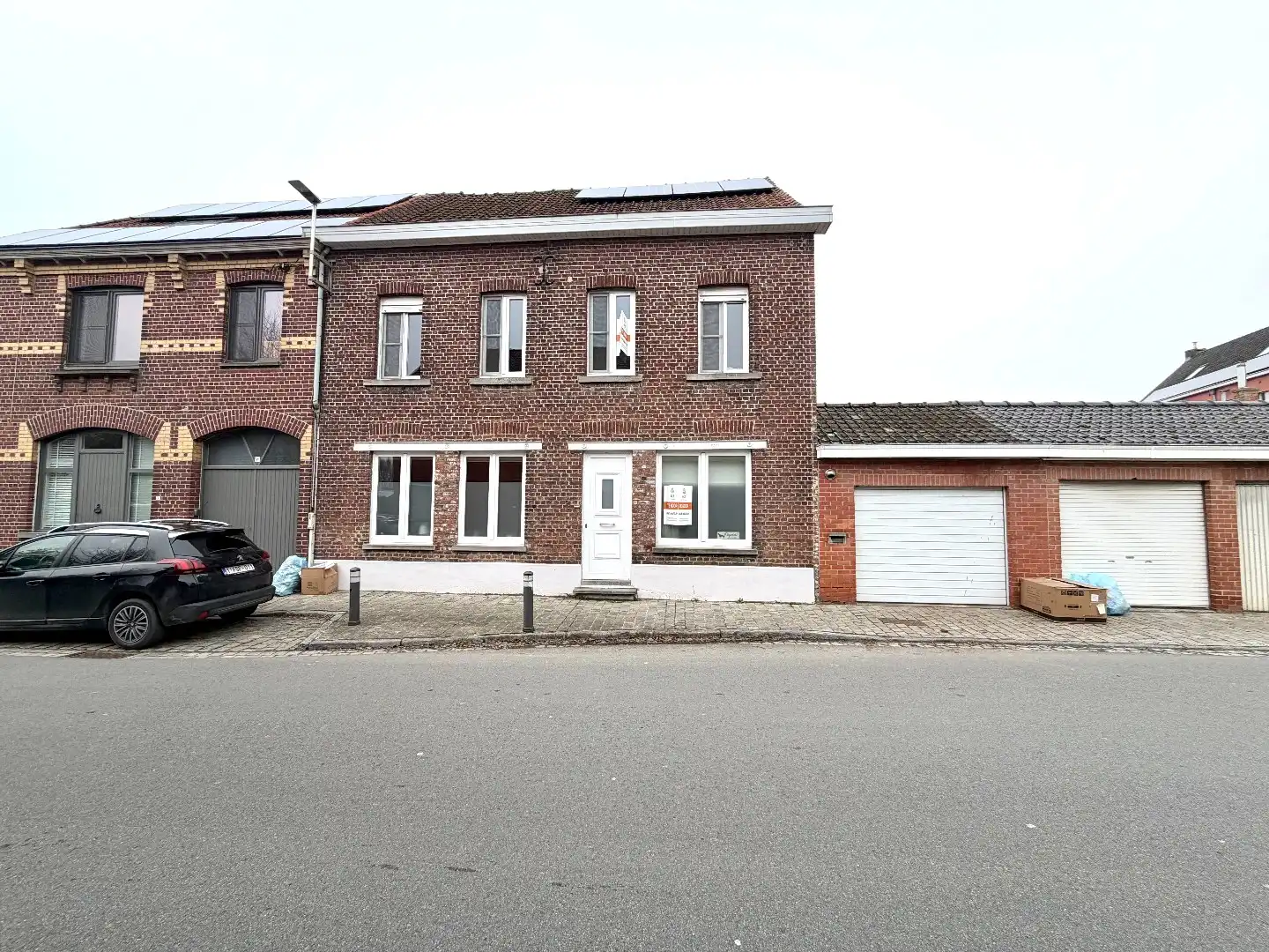 🏡 Te koop in Kooigem – Charmante rijwoning met grote garage & tuin! foto 26