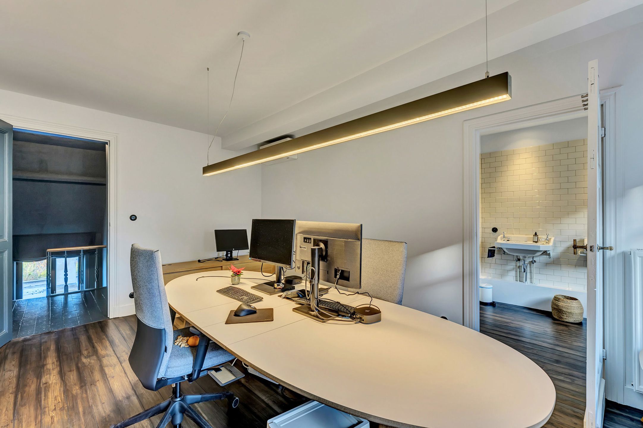 Authentiek gerenoveerd herenhuis in het hart van Aalst foto 18