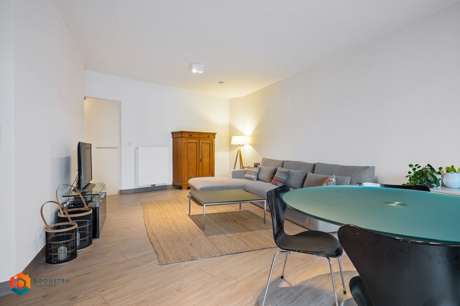 Appartement met 2 slpkrs en tuin op uitstekende locatie foto 5