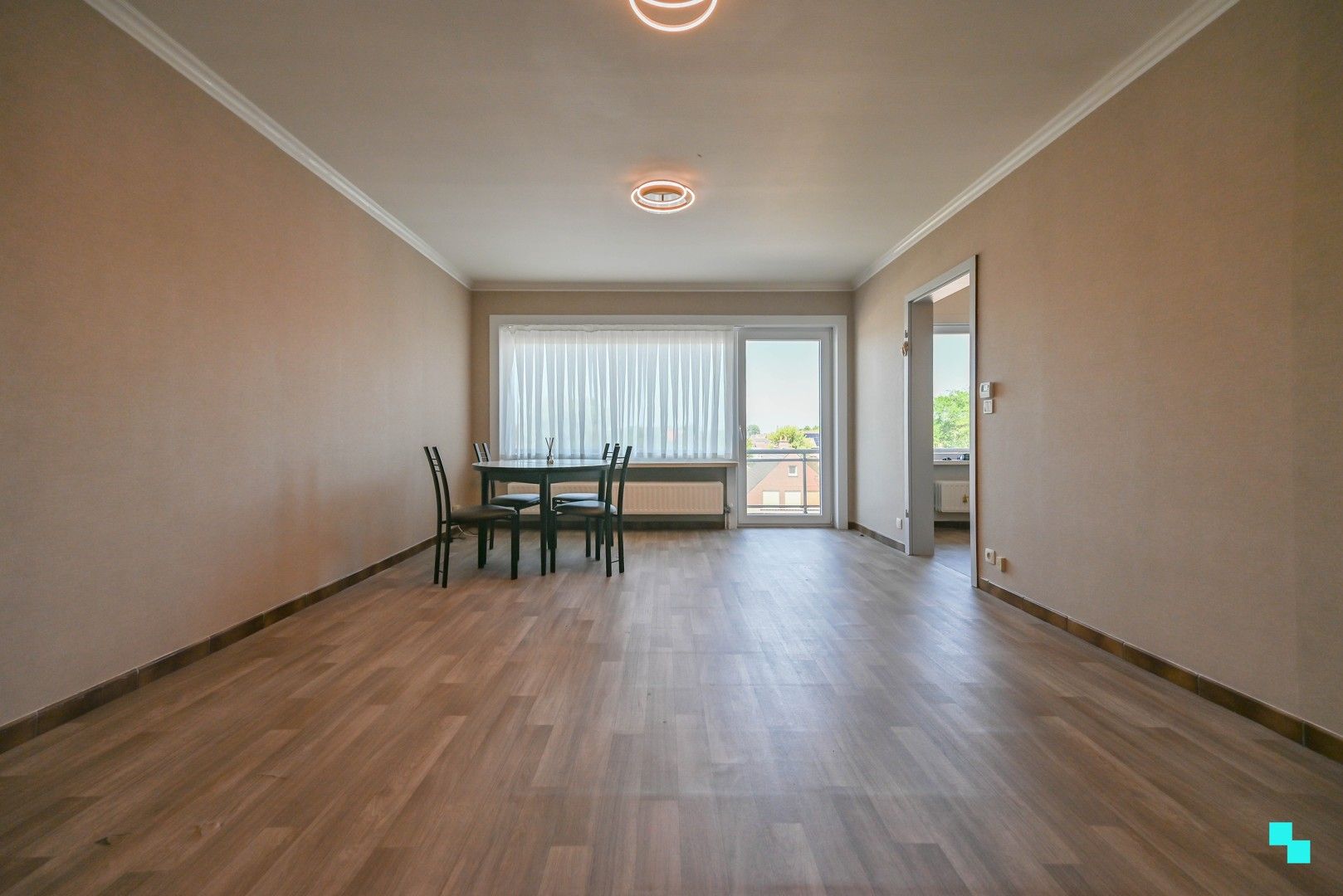 Gunstig gelegen en energiezuinig 2-slaapkamerappartement te Izegem foto 2