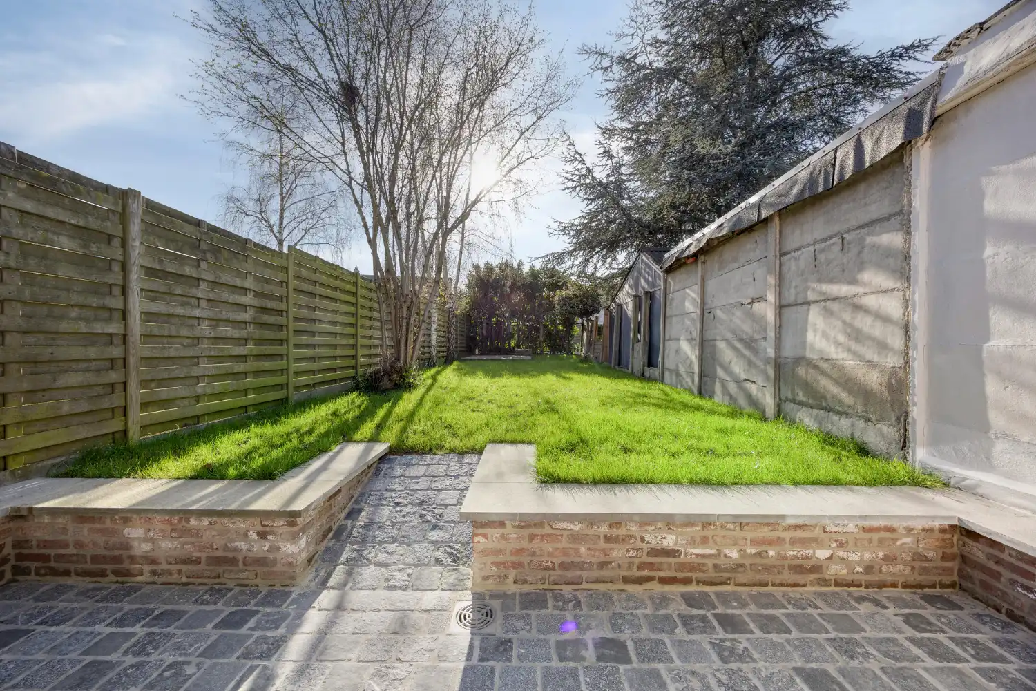 Volledig gerenoveerde woning in het centrum van Lichtervelde met 3 slaapkamers en leuk zonnig tuintje foto 19