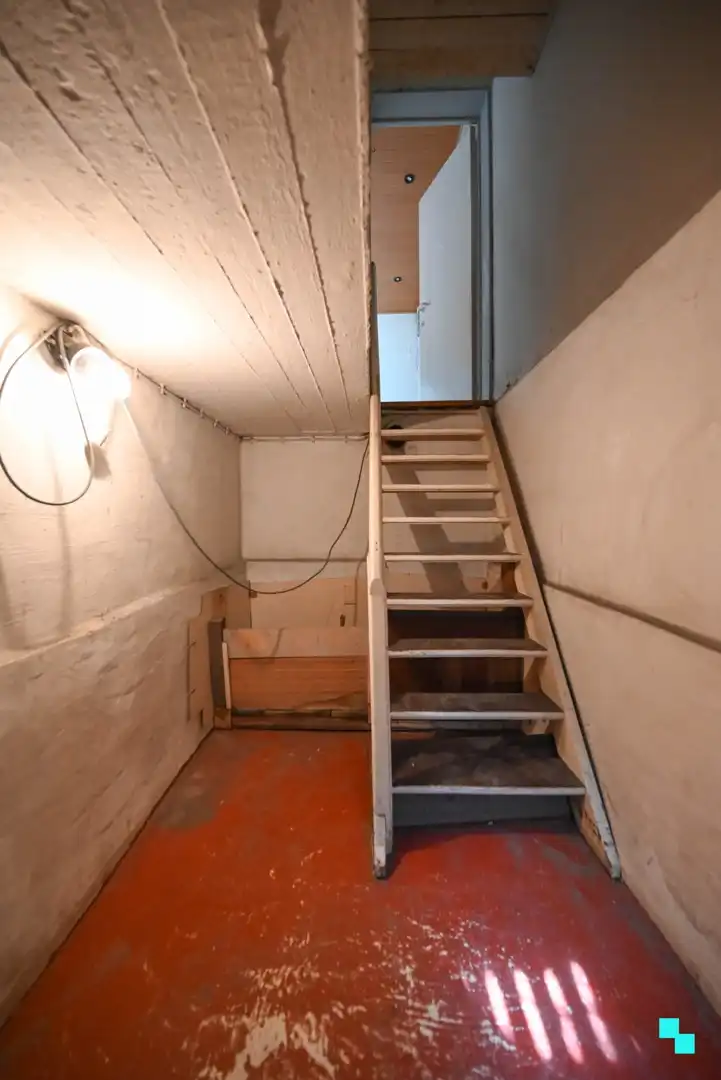 Te renoveren woning in Petegem-aan-de-Leie foto 12