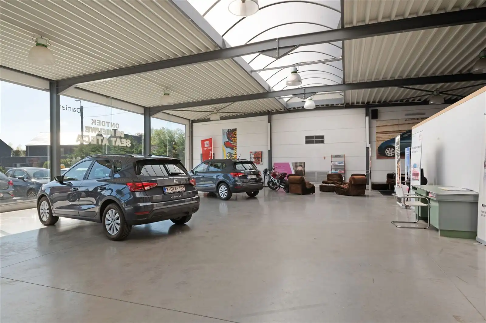 Functioneel bedrijfsgebouw te Kruisem! foto 21