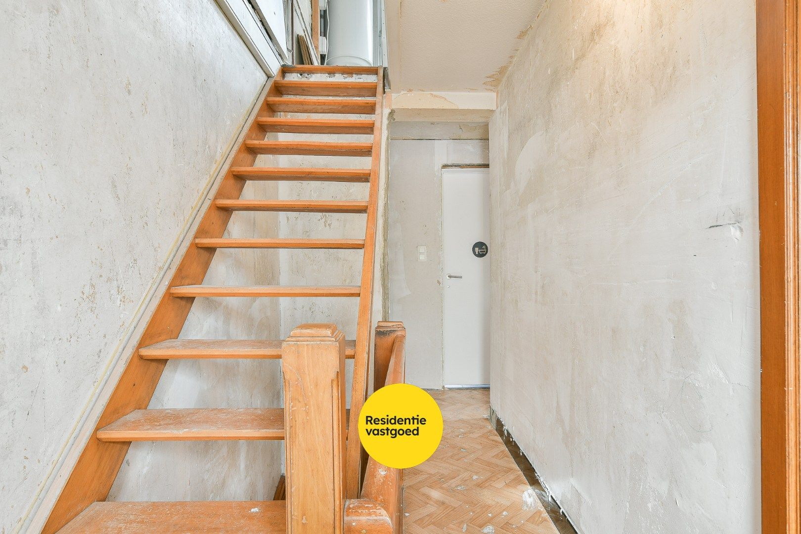 Te renoveren woning in het centrum van Veldegem foto 19