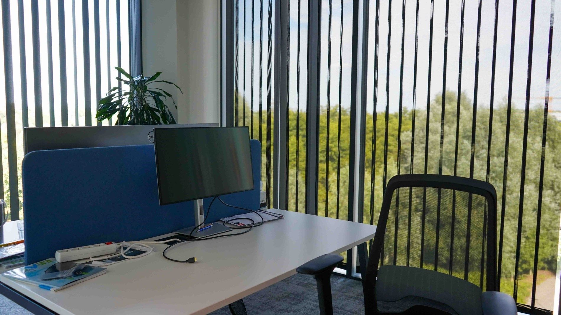 Full-service kantoren in prestigieus kantoorgebouw Pulse aan The Loop  foto 10