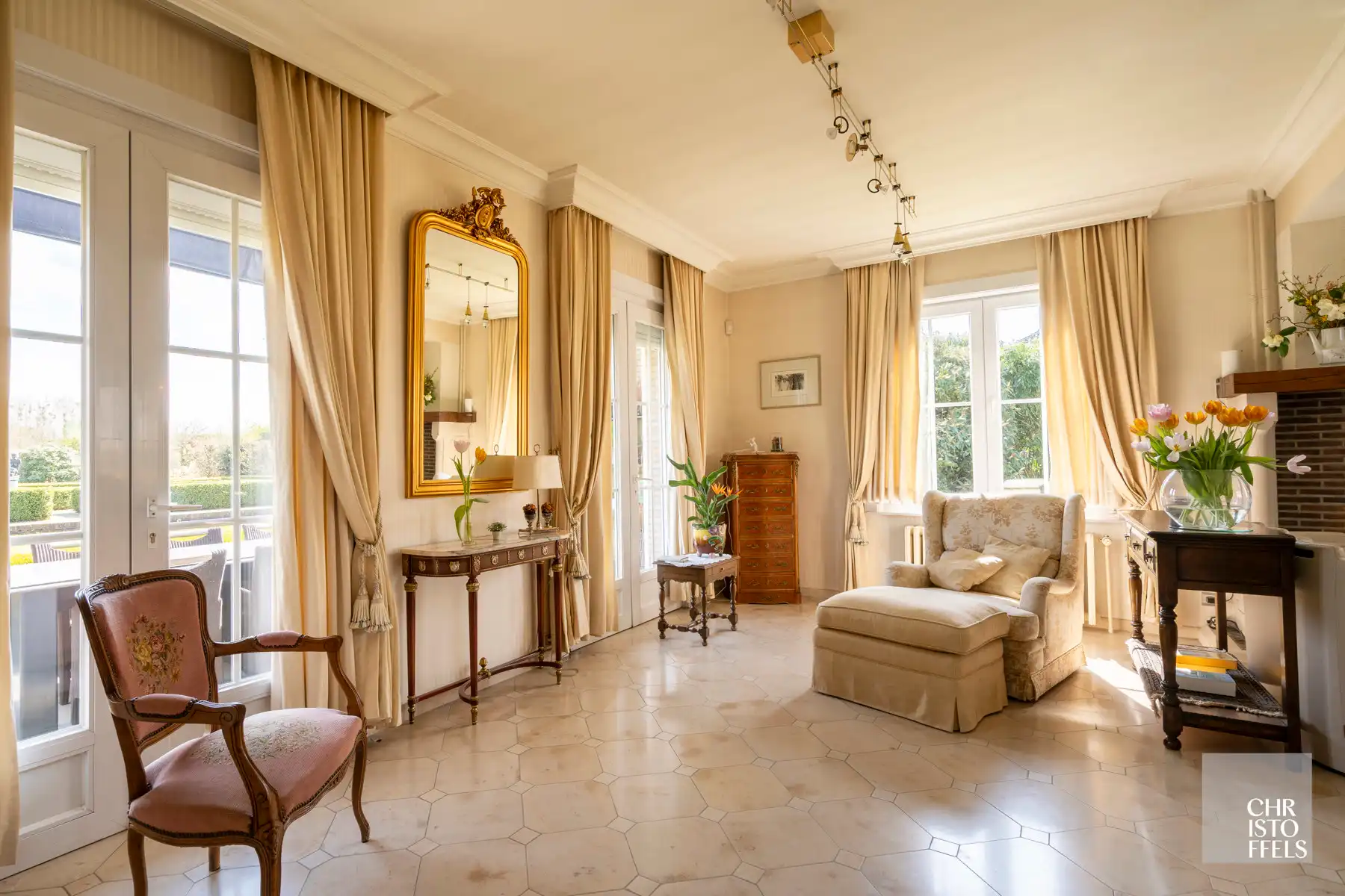 Riante vrijstaande woning mét vrij zicht op een perceel van 3679m²! foto 15