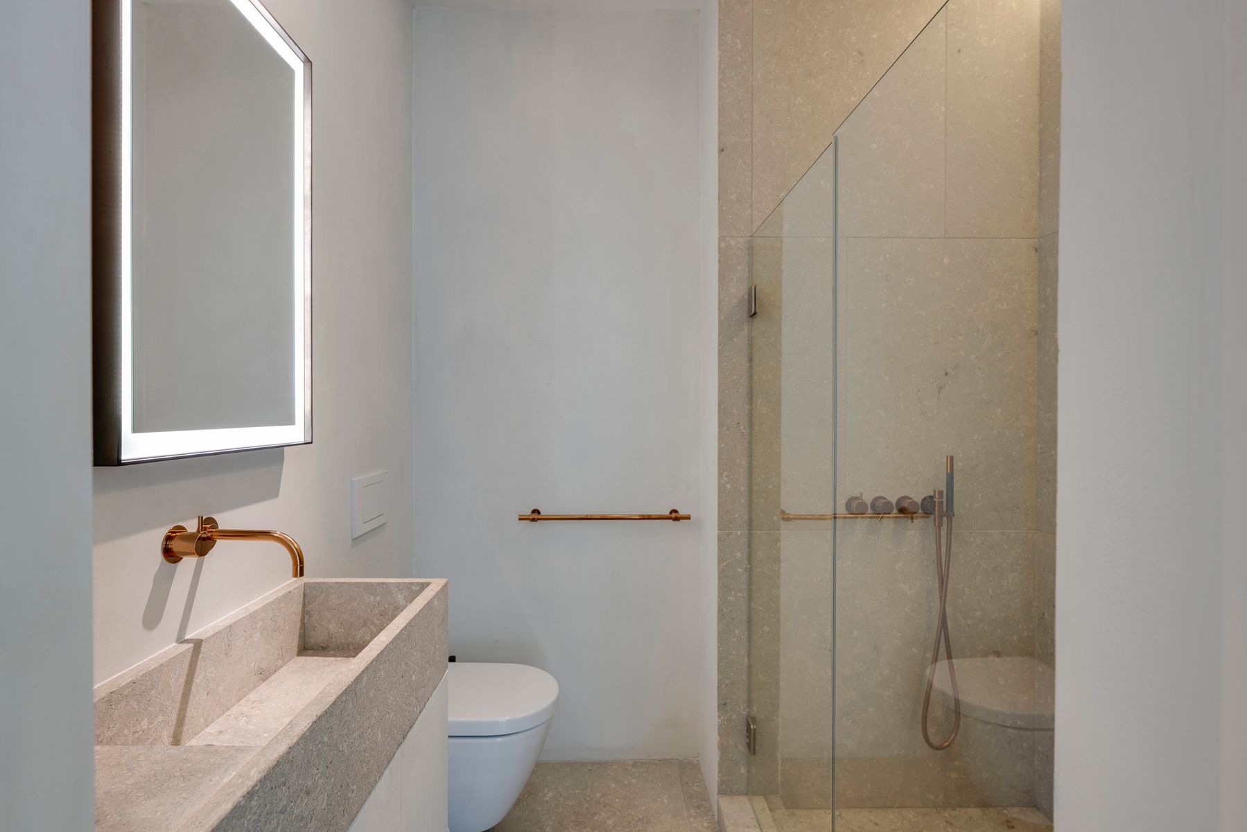 Panoramische penthouse met tijdloze elegantie foto 12