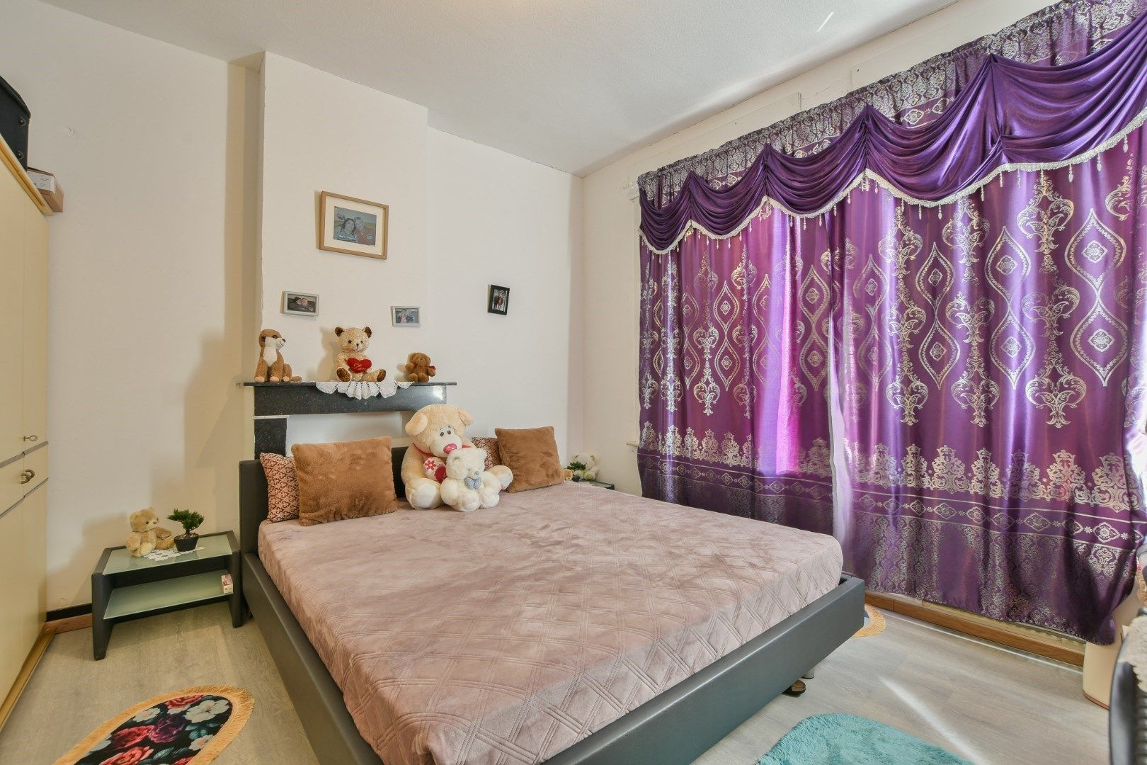 Ruime woning met 5 slaapkamers foto 6