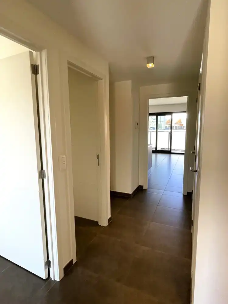 Welgelegen appartement met twee slaapkamers en autostaanplaats foto 7