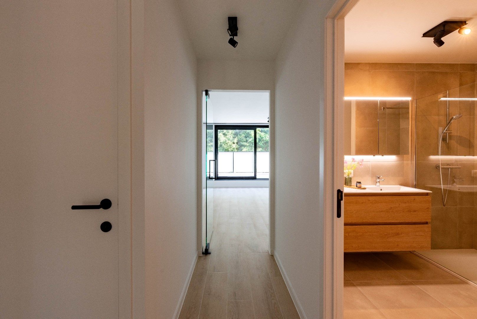 Klassevol nieuwbouwappartement in centrum Halle Zoersel foto 6
