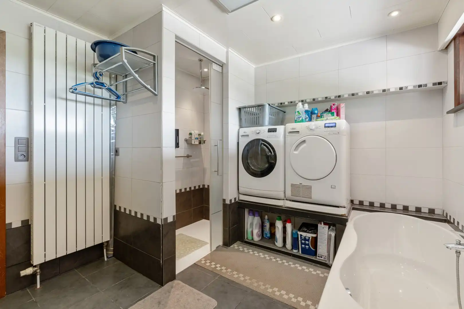 Zeer ruime en energiezuinige woning met 7 slpk te Westerlo foto 28