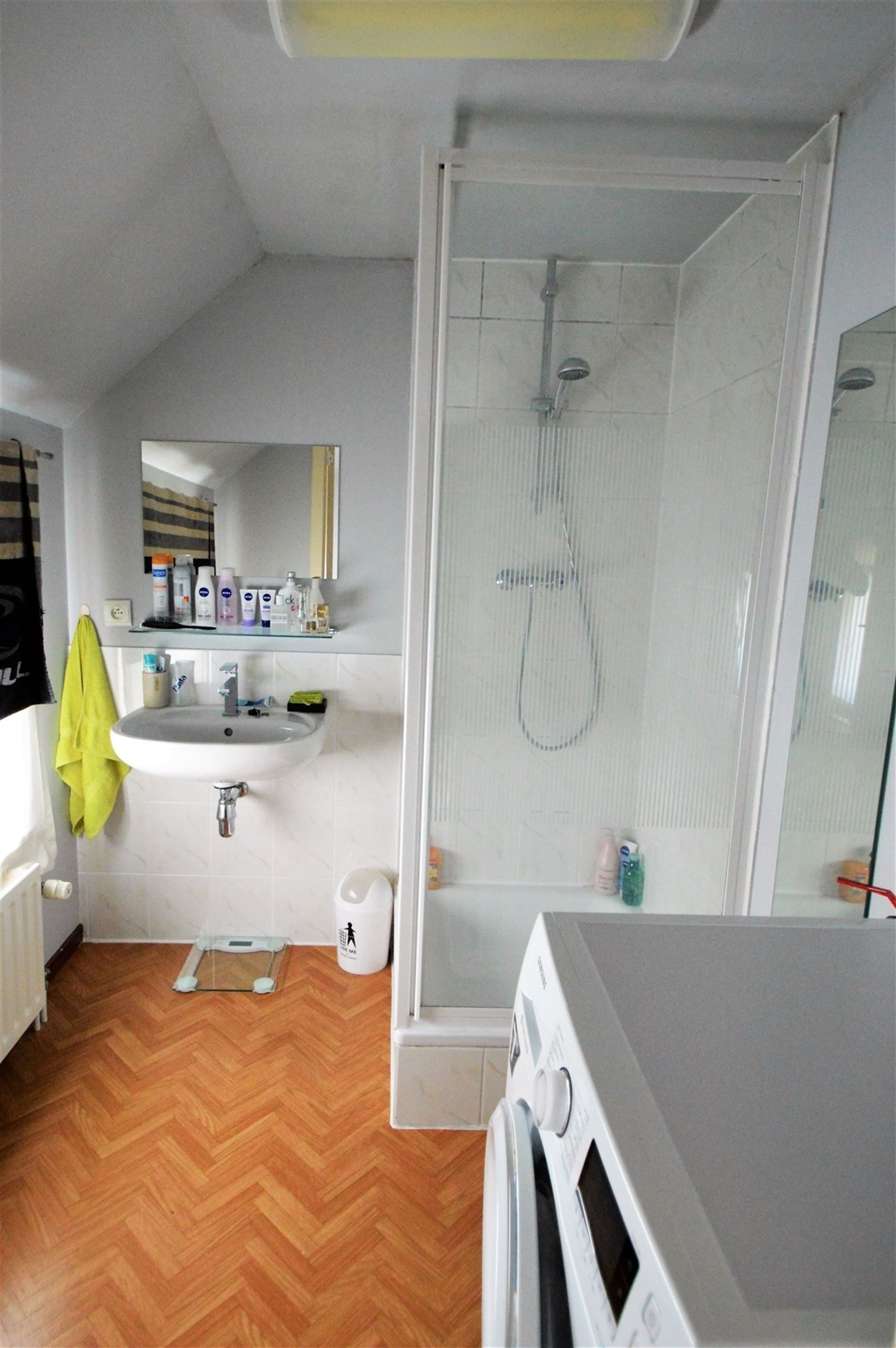 Sympathieke woning in een oase van rust middenin centrum  foto 11