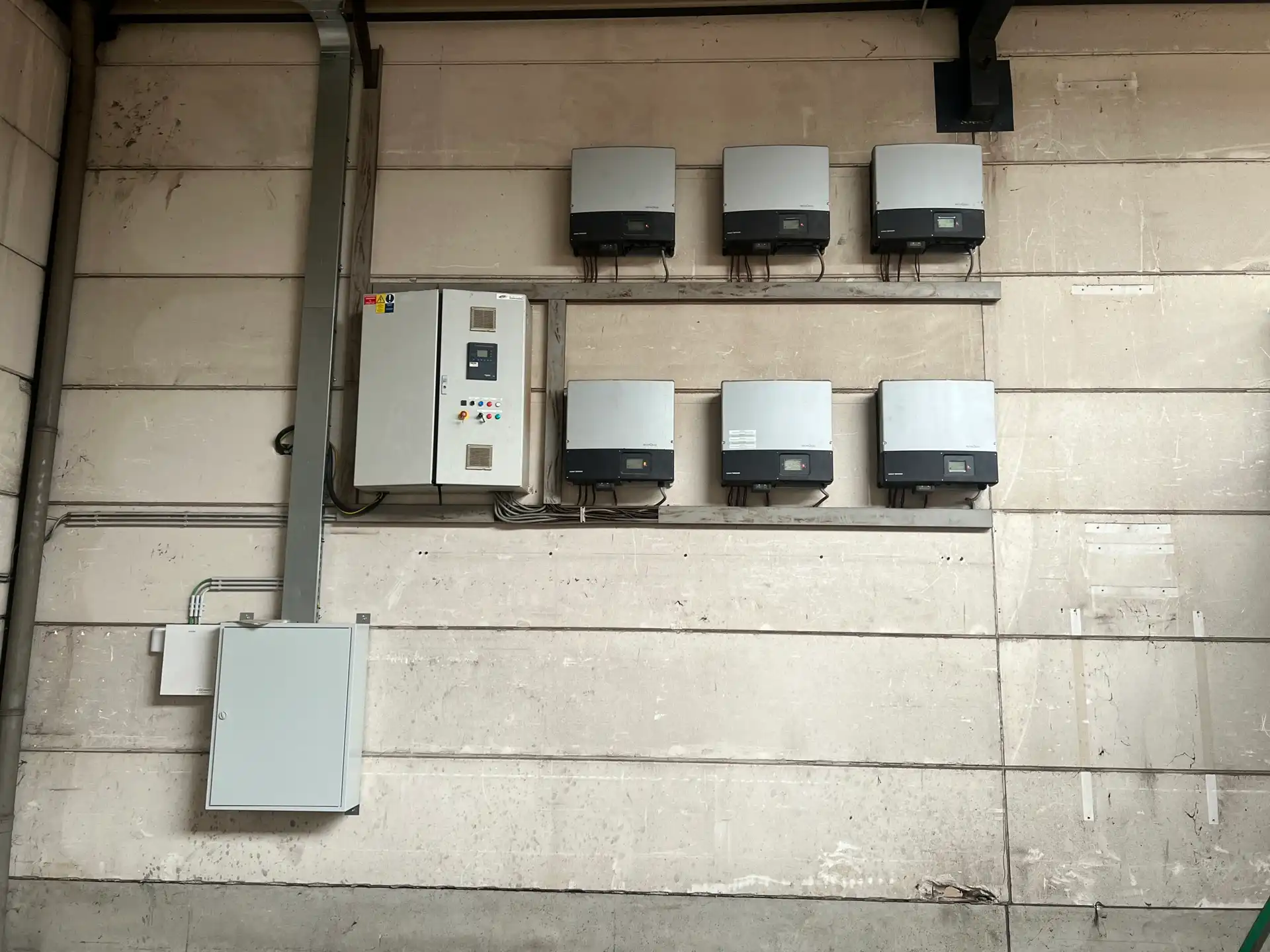 Bedrijfsgebouw op toplocatie in Houthalen, direct aan de E314 foto 16