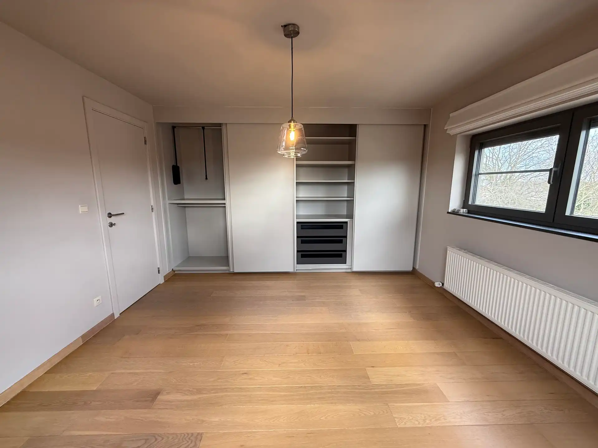 WANZELE - Rustig gelegen Villa met grote tuin. foto 12