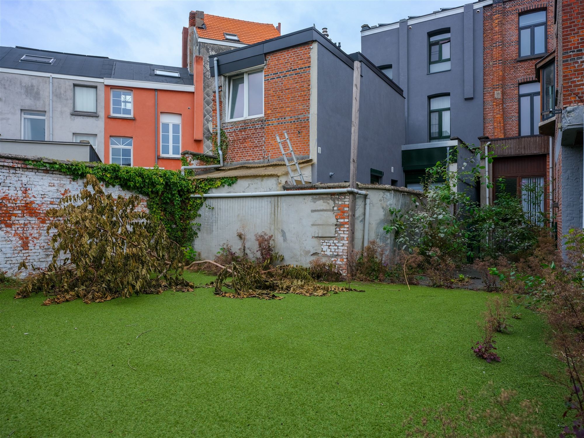 ruime rijwoning met polyvalent bijgebouw en tal van mogelijk foto 22