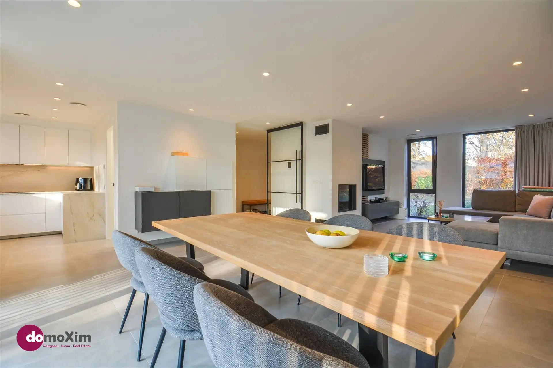 Hoogwaardig afgewerkte, instapklare bungalow in residentiële wijk Lievekensbossen foto 8