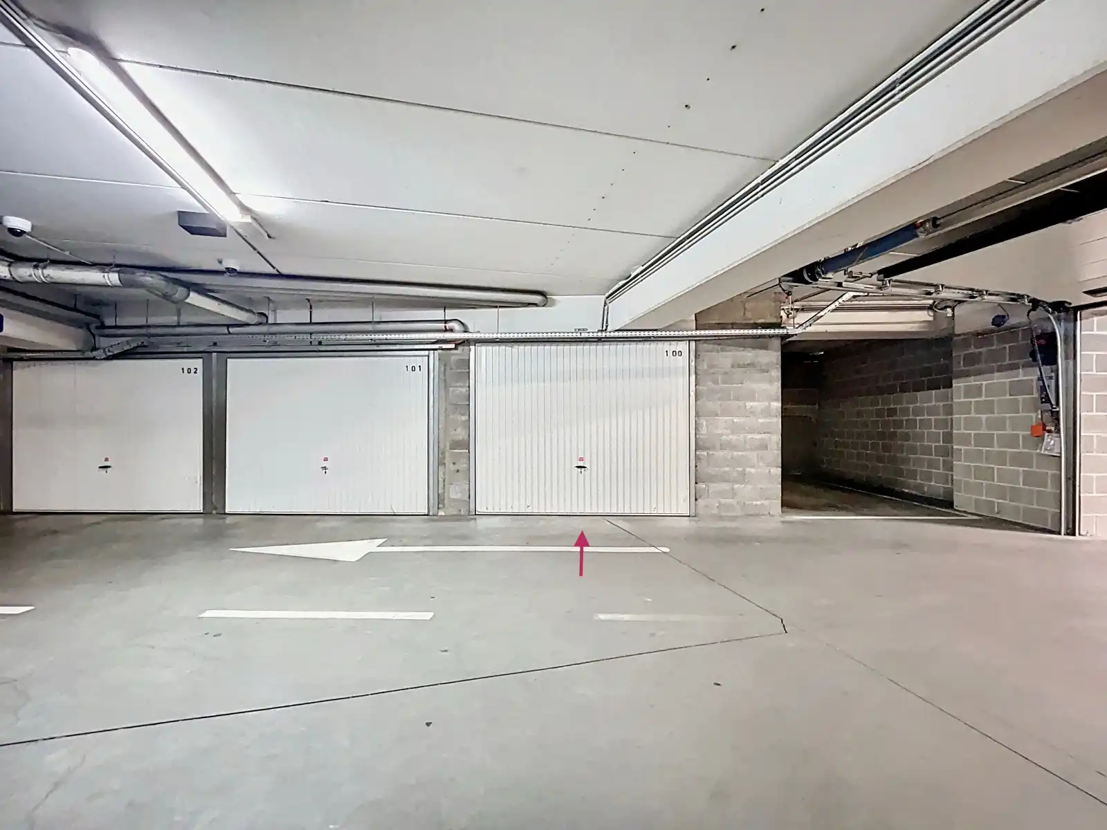 Centrum Aalst, Lichtrijk én Ruim Appartement met 2 SLPK! foto 13