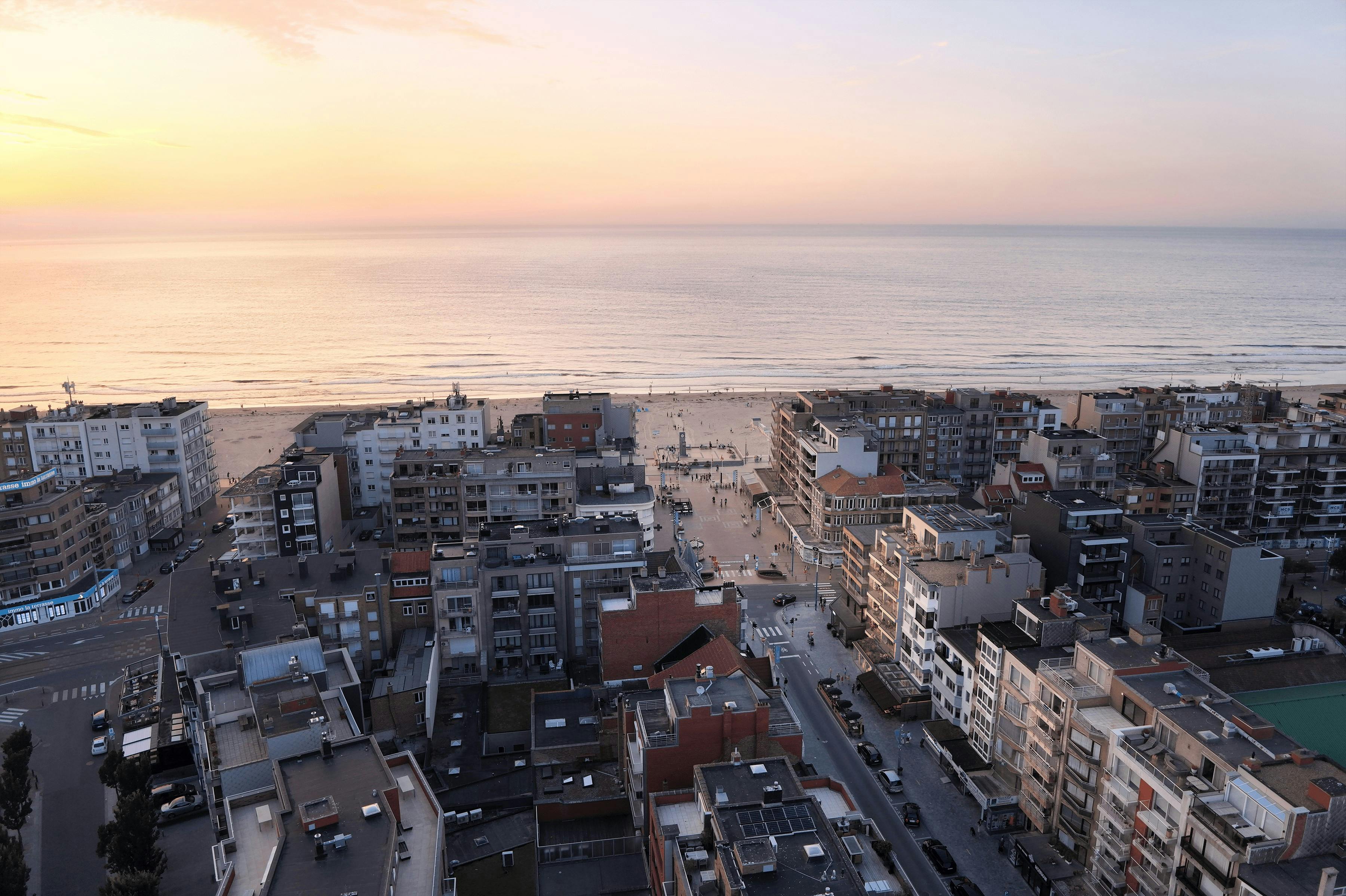 Nieuwbouwappartement met zicht op zee in Residentie ZonZicht foto 5