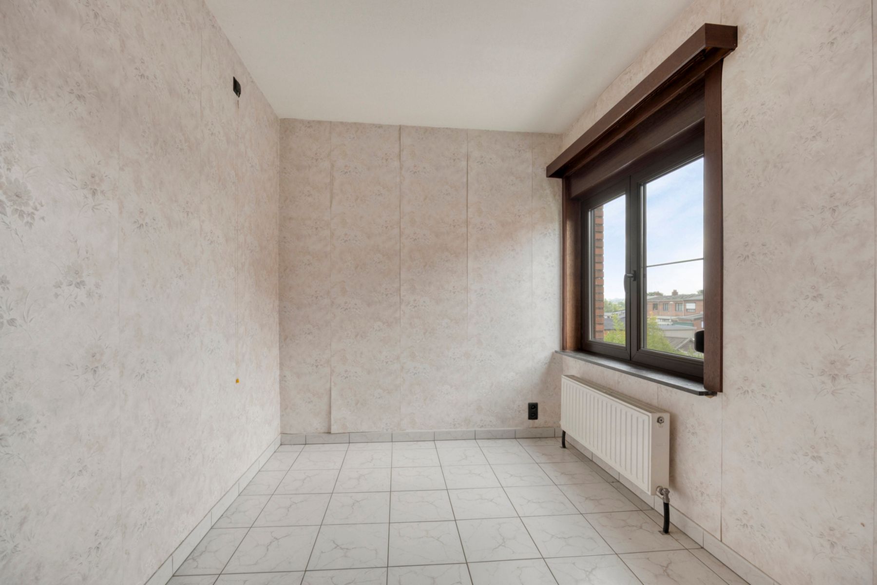 IN OPTIE - Onderhouden half-open bebouwing met garage. foto 19