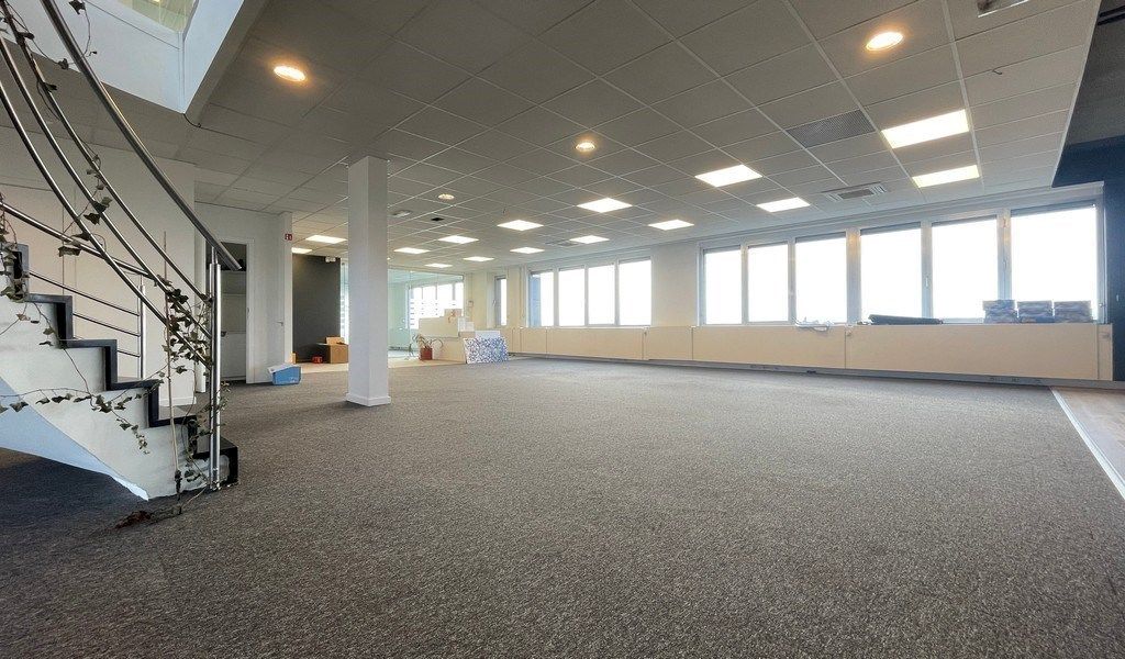 Kantoren te huur in Quinten Building in Berchem foto 2