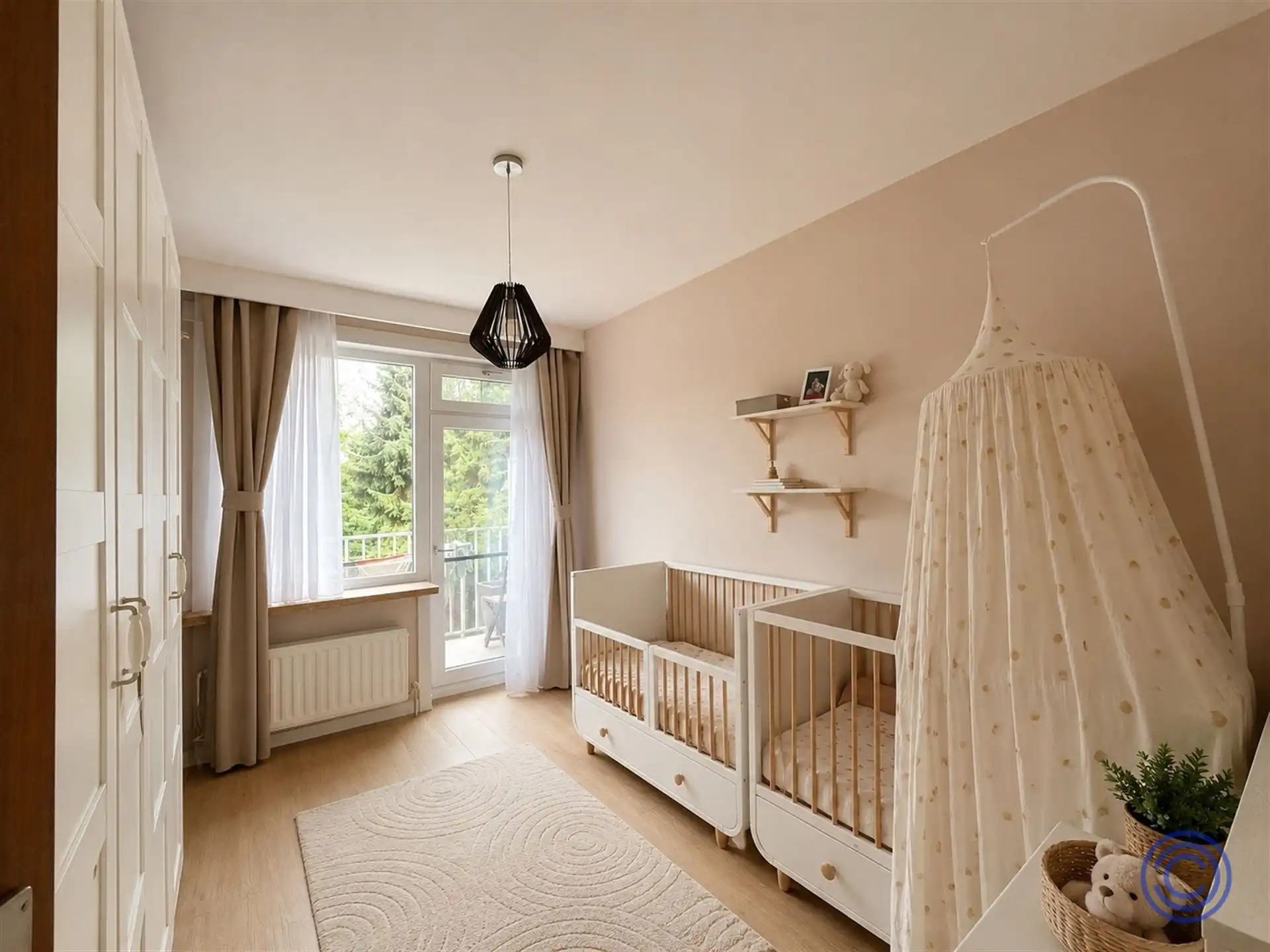 Instapklaar 2-slpk appartement met terras in rustige woonwijk! foto 8