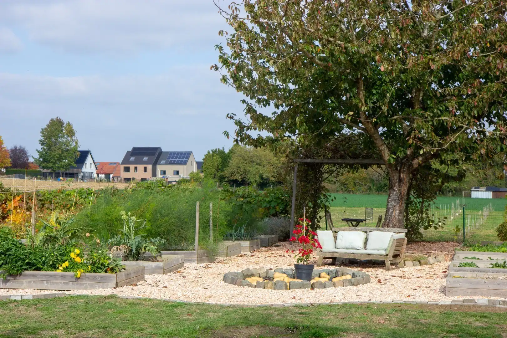 Open bebouwing met 4 slaapkamers, bureau, garage en prachtige tuin in Boutersem – EPC 158 kWh/m² - bewoonbare opp. 282 m² foto 37