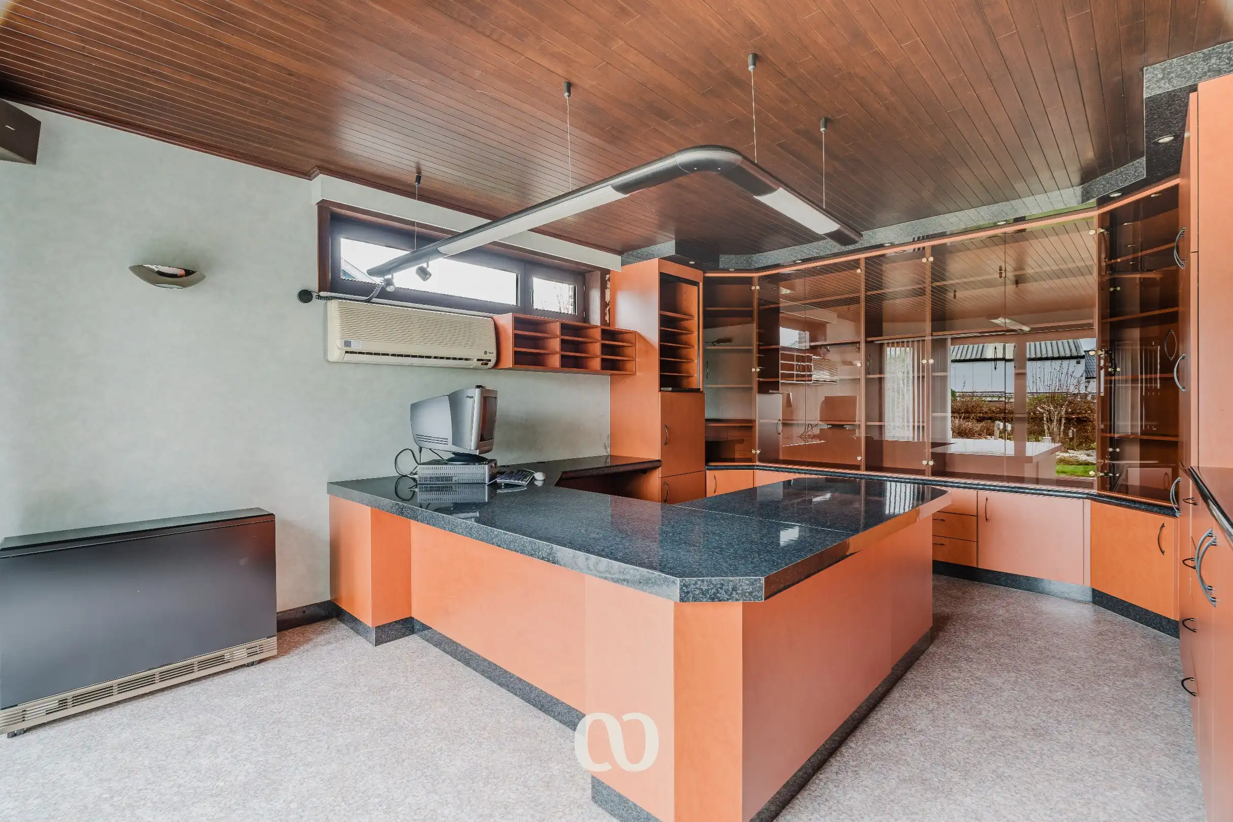 Zeer ruime woning met uitbreidingsmogelijkheden in rustige woonwijk te Kruisem foto 5