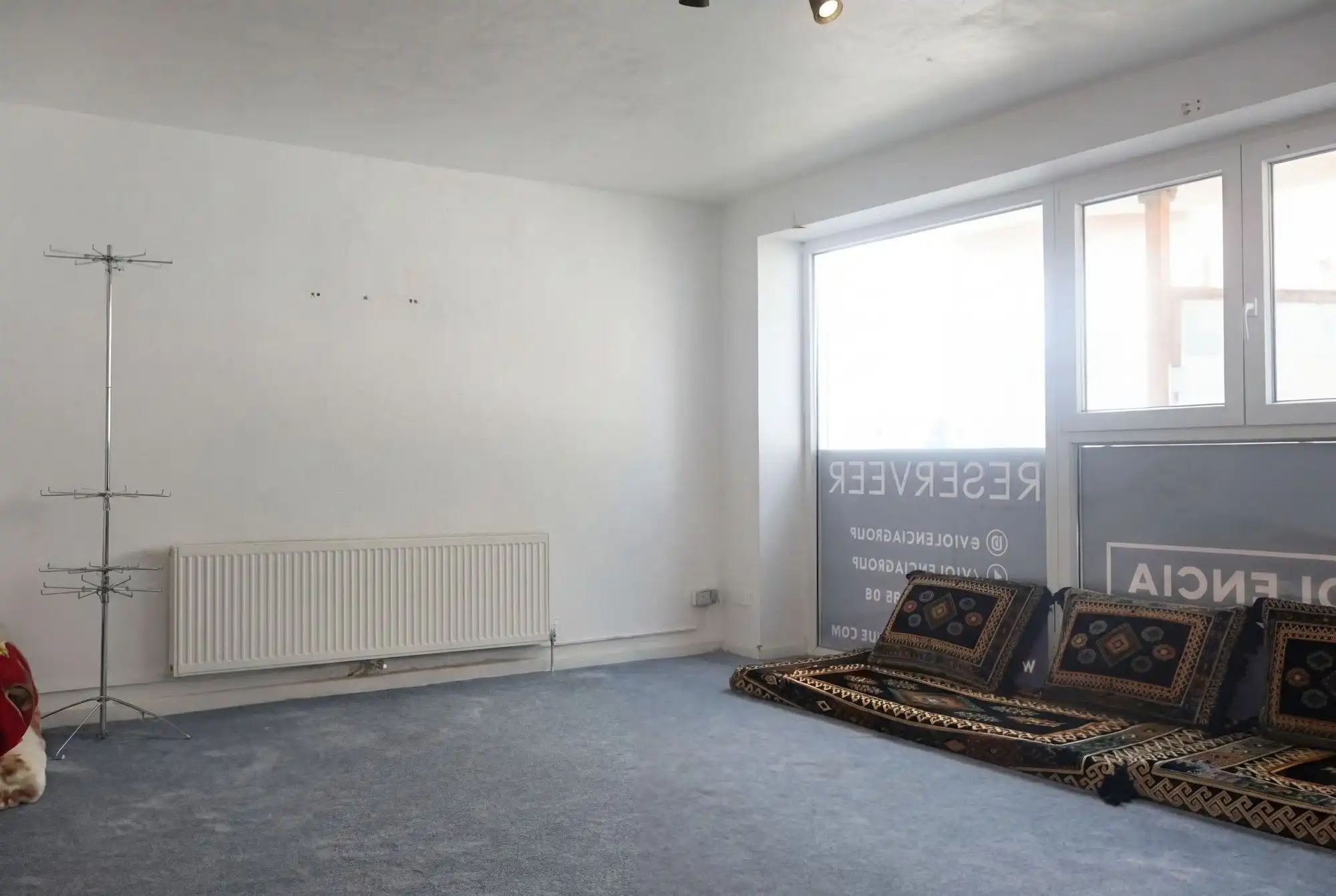 Dubbel commercieelpand in een bruisende winkelstraat foto 8