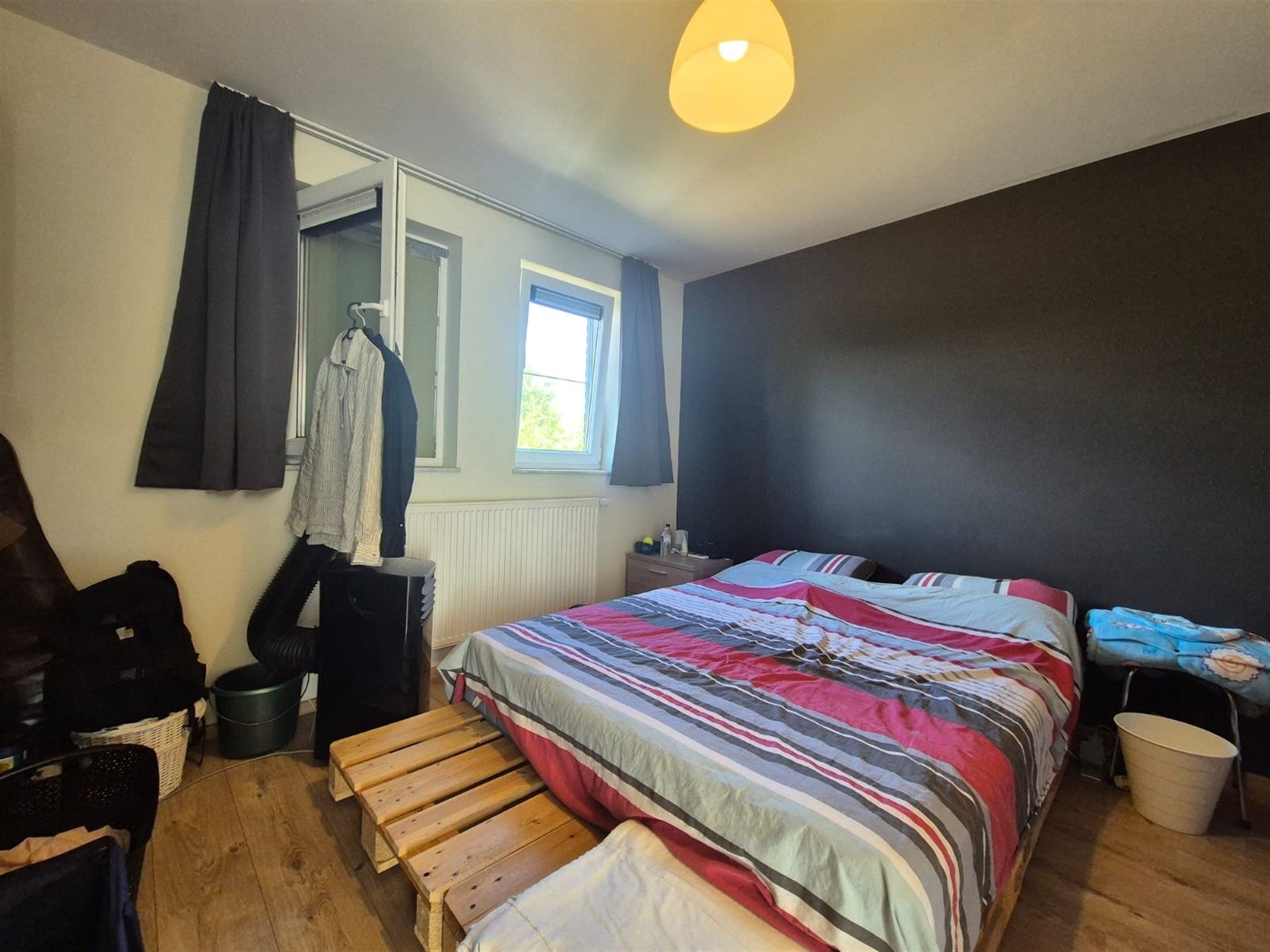 Bijzonder interessant gelegen recente woning met tuin en garage. foto 20