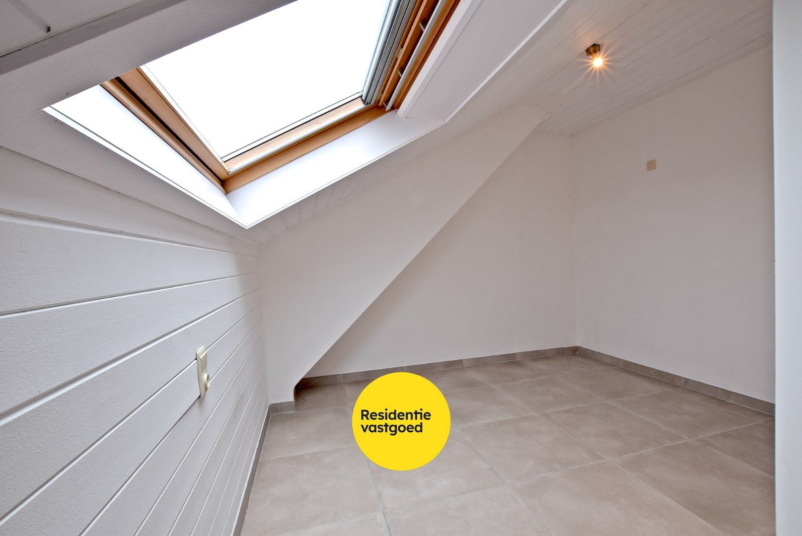 Investeringsvastgoed (gerenoveerd in 2024) omvat 2 afzonderlijk te verhuren appartementen samen 145m²! foto 13