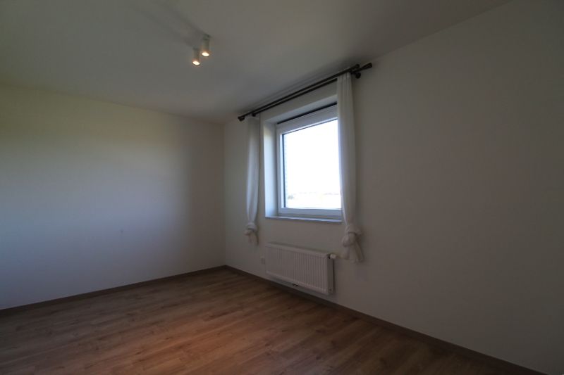 Zeer energiezuinige nieuwbouwwoning te Roeselare foto 8