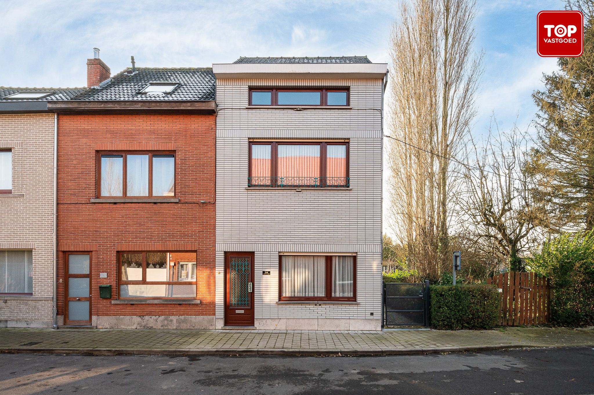 Goed gelegen woning met veel potentieel nabij het centrum van Gentbrugge foto 2