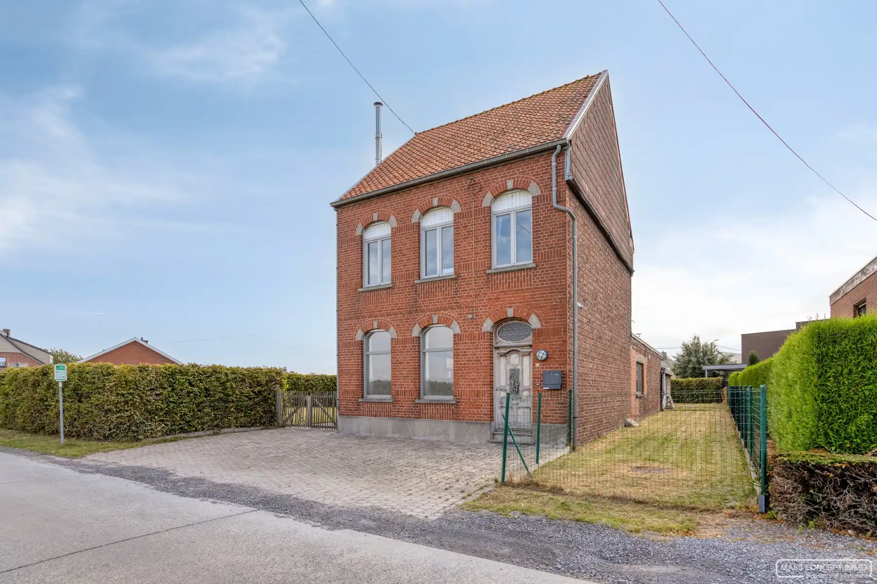 Karaktervol herenhuis te koop in Waregem met bijgebouw op 750 m² foto 3