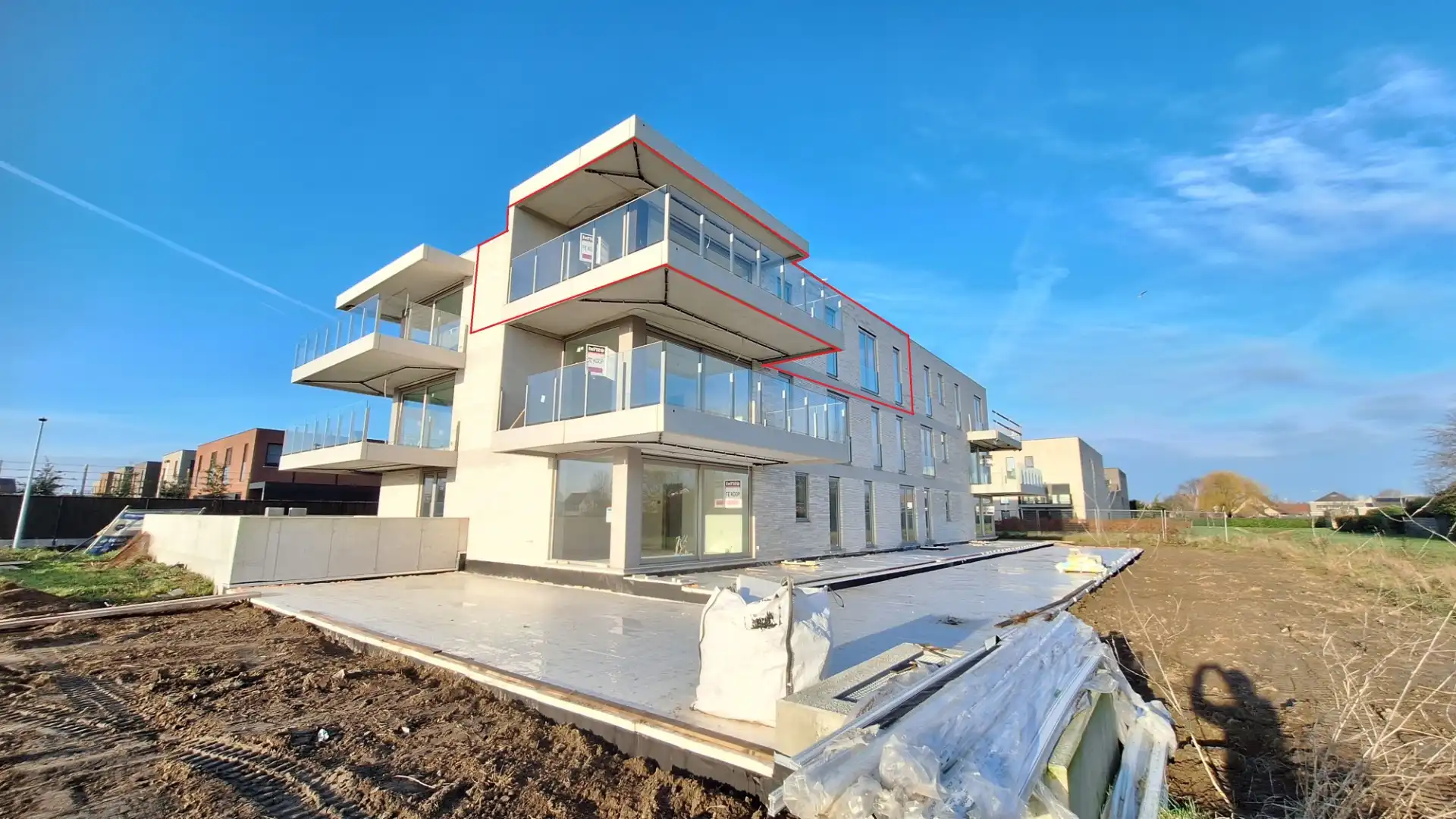 Appartement te koop foto {{pictureIndex}}