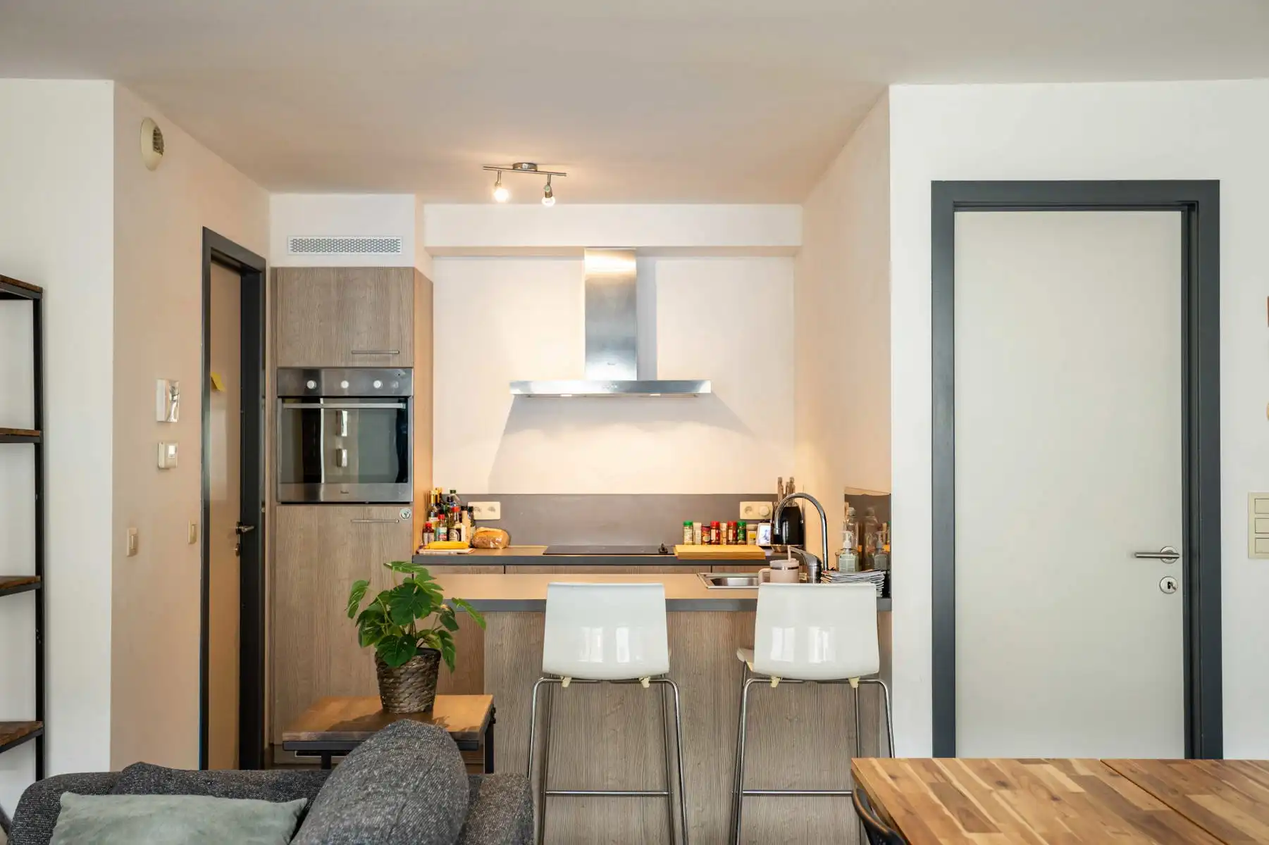 Instapklaar appartement met 2 slaapkamers in centrum Aalst foto 7