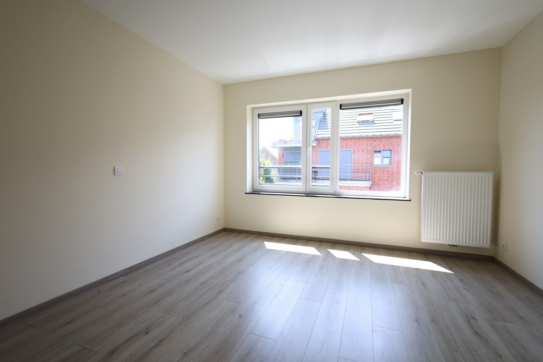 Lichtrijk appartement met terras foto 7