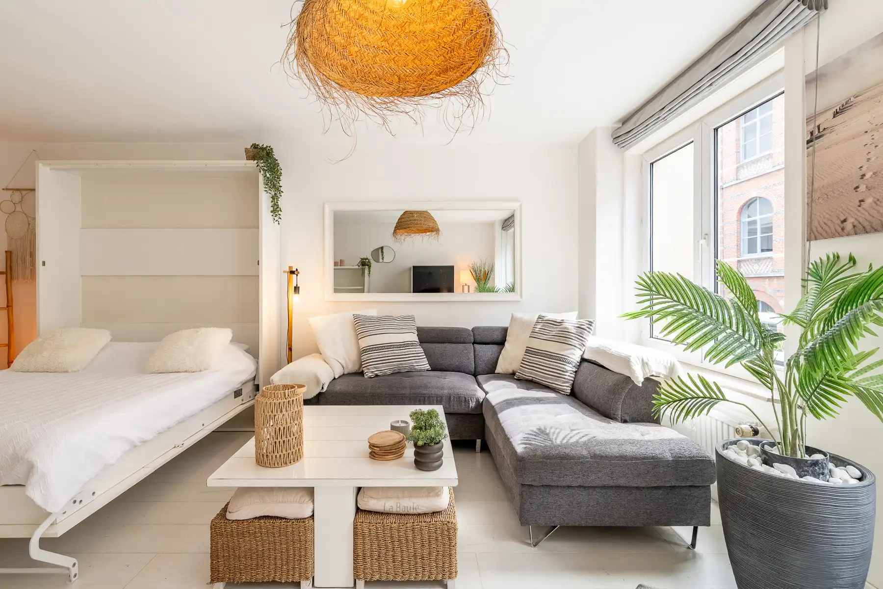 Instapklare, volledig gemeubelde studio op toplocatie in het hart van Knokke foto 3