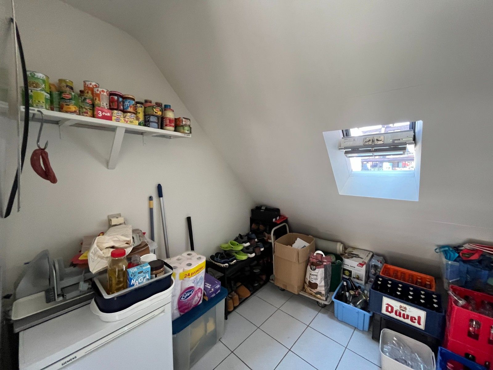 🌇 Stadse charme in Waregem – Appartement met ruimte en potentieel! foto 10
