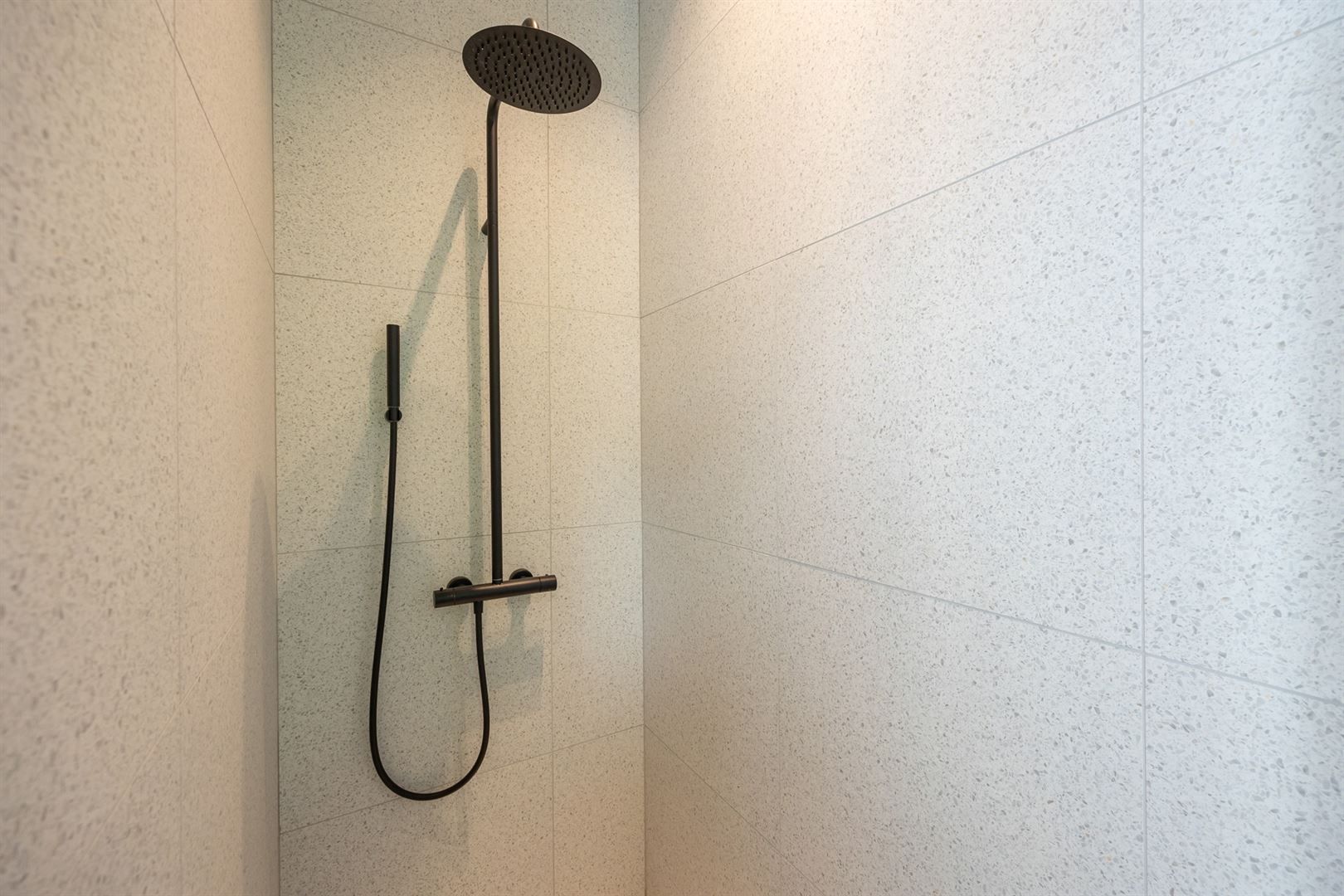 Ruim 2 slaapkamerappartement in het historisch centrum foto 13